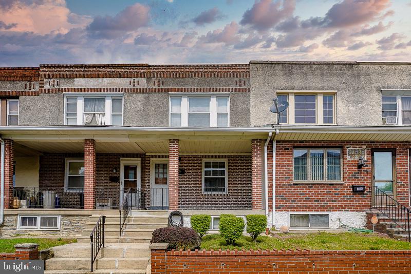 New to the  market 3 bedroom and 1 bath porch front air lite.  Home is located close 95 and the airport.  Needs some updating but was well kept for many years. Small rear yard.