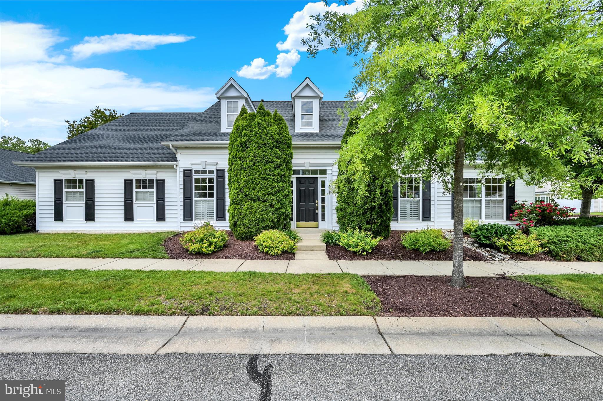 SYMPHONY VILLAGE AT CENTREVILLE - Residential