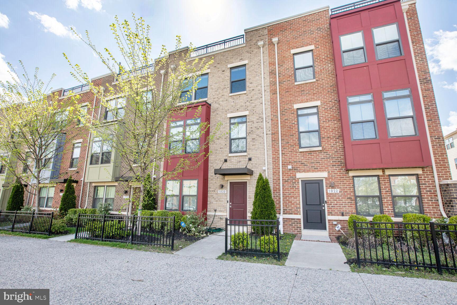 EAGER PARK TOWNHOMES - Residential Lease