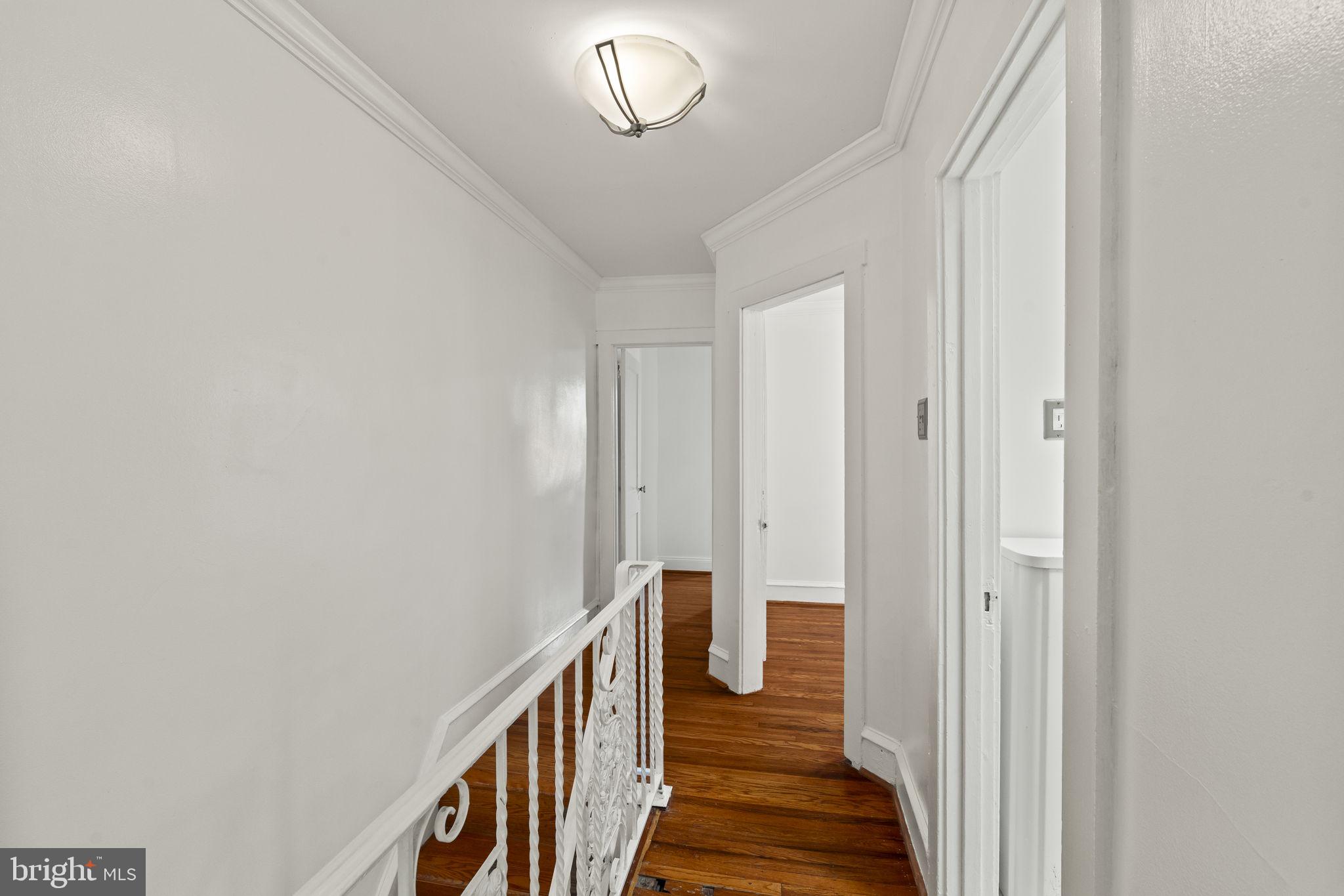 OXFORD CIRCLE - Residential