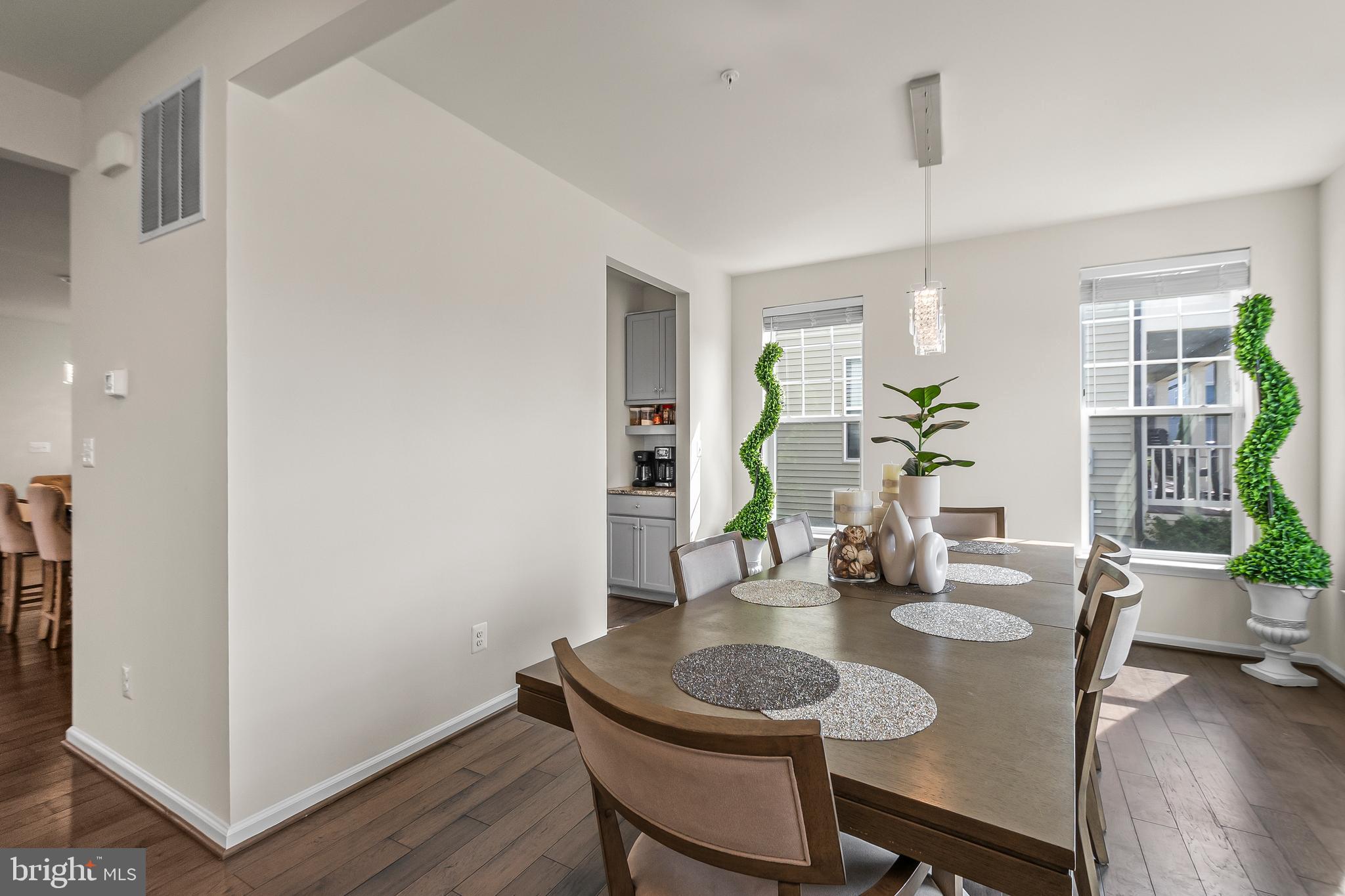 TALLYN RIDGE - Residential