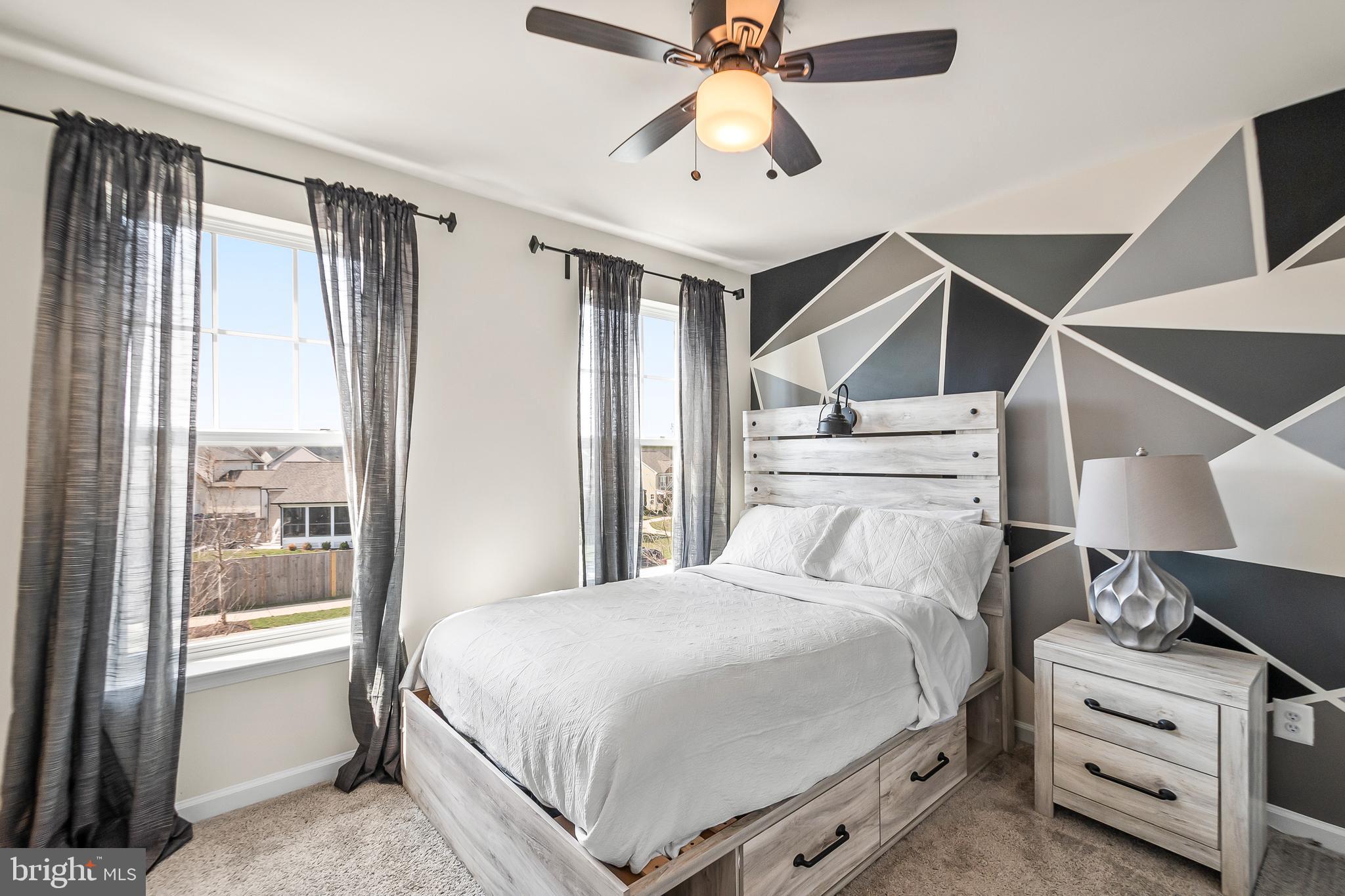 TALLYN RIDGE - Residential