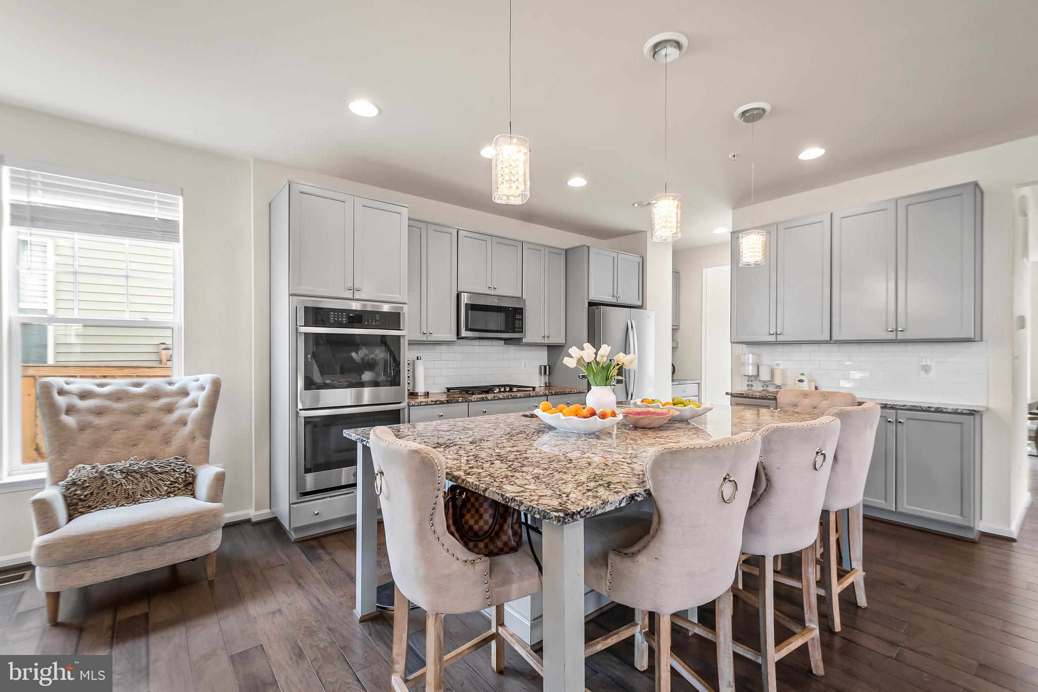 TALLYN RIDGE - Residential