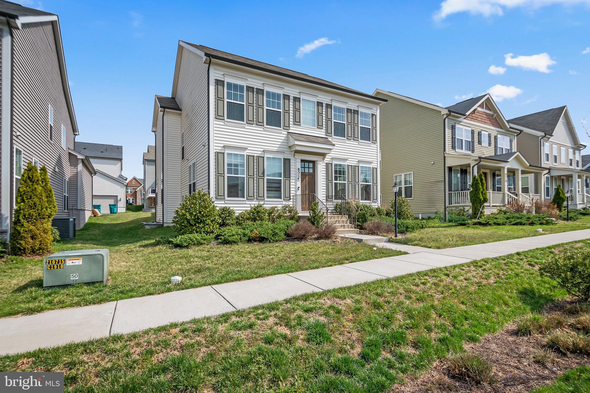 TALLYN RIDGE - Residential