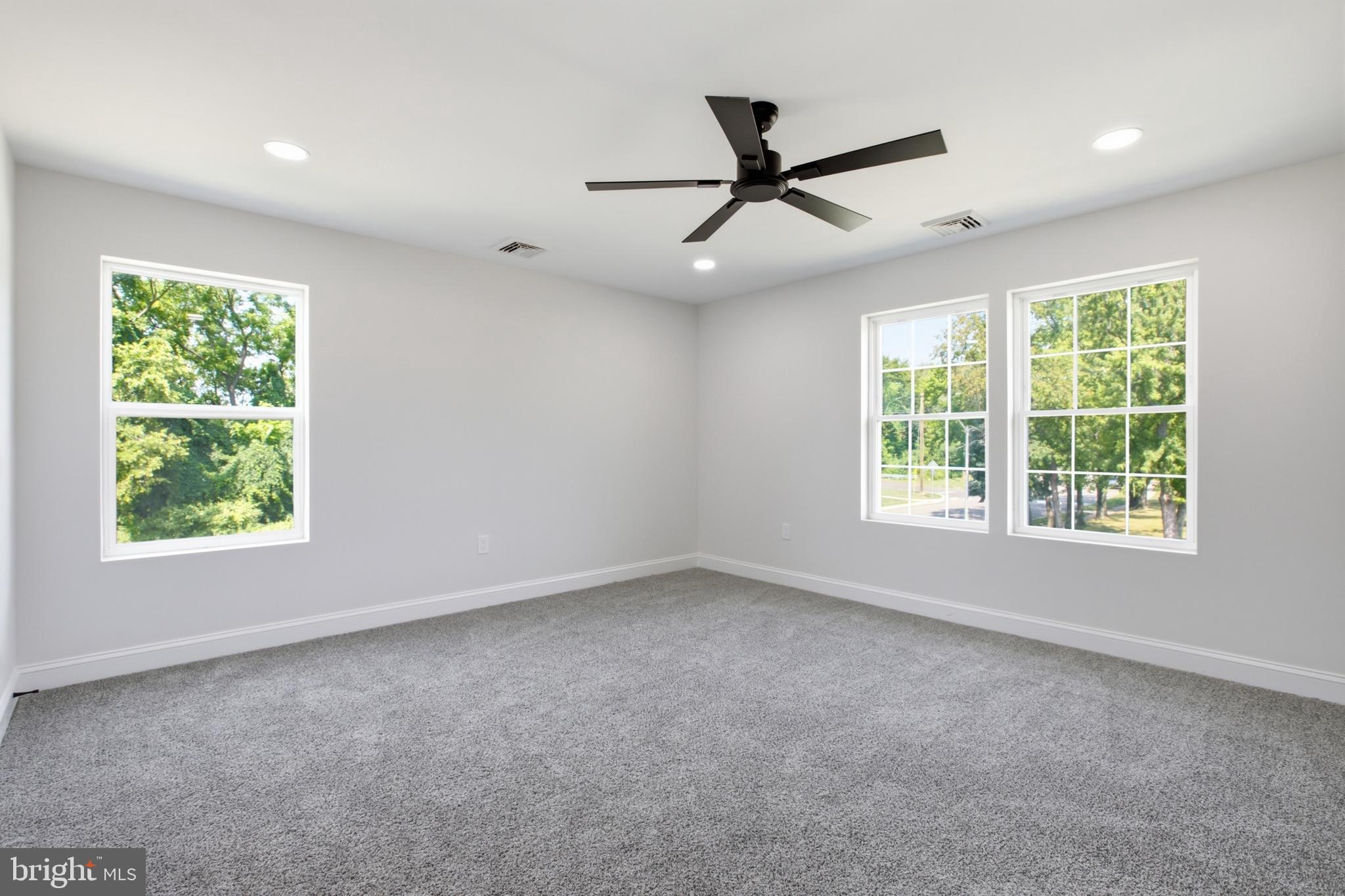 STONYBROOK - Residential