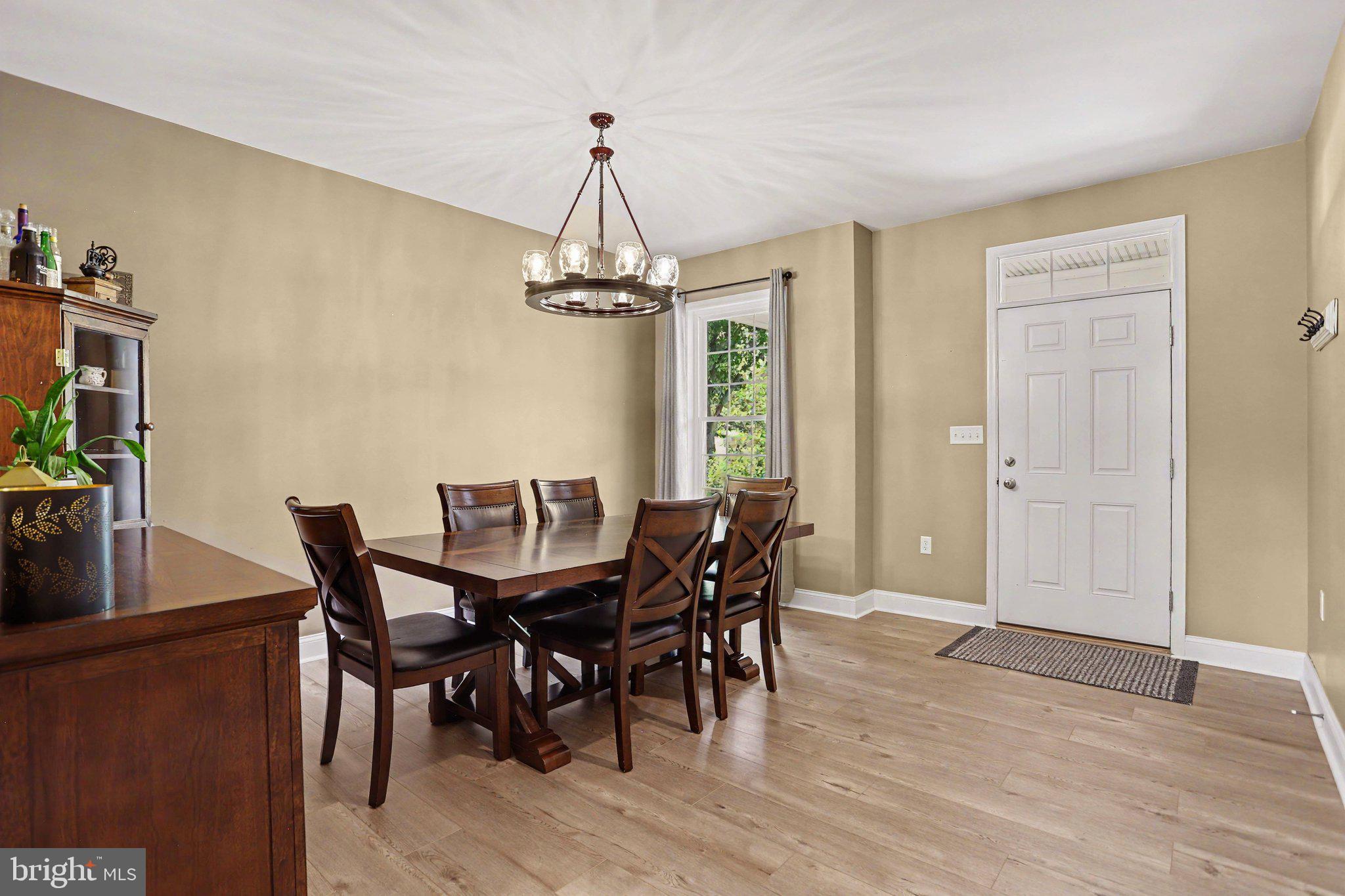 FLORIN HILL - Residential