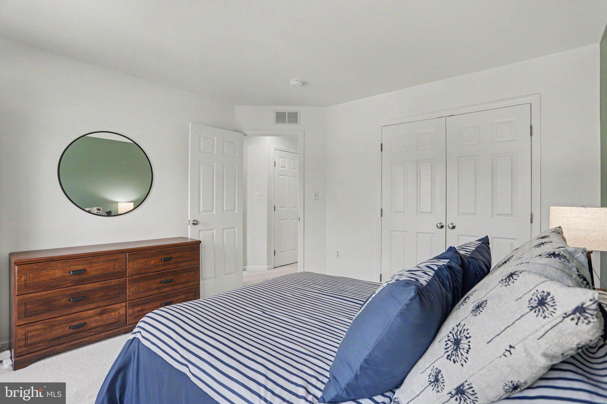 FLORIN HILL - Residential