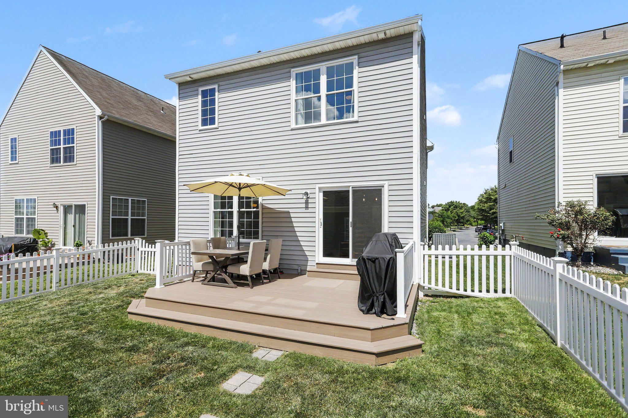 FLORIN HILL - Residential