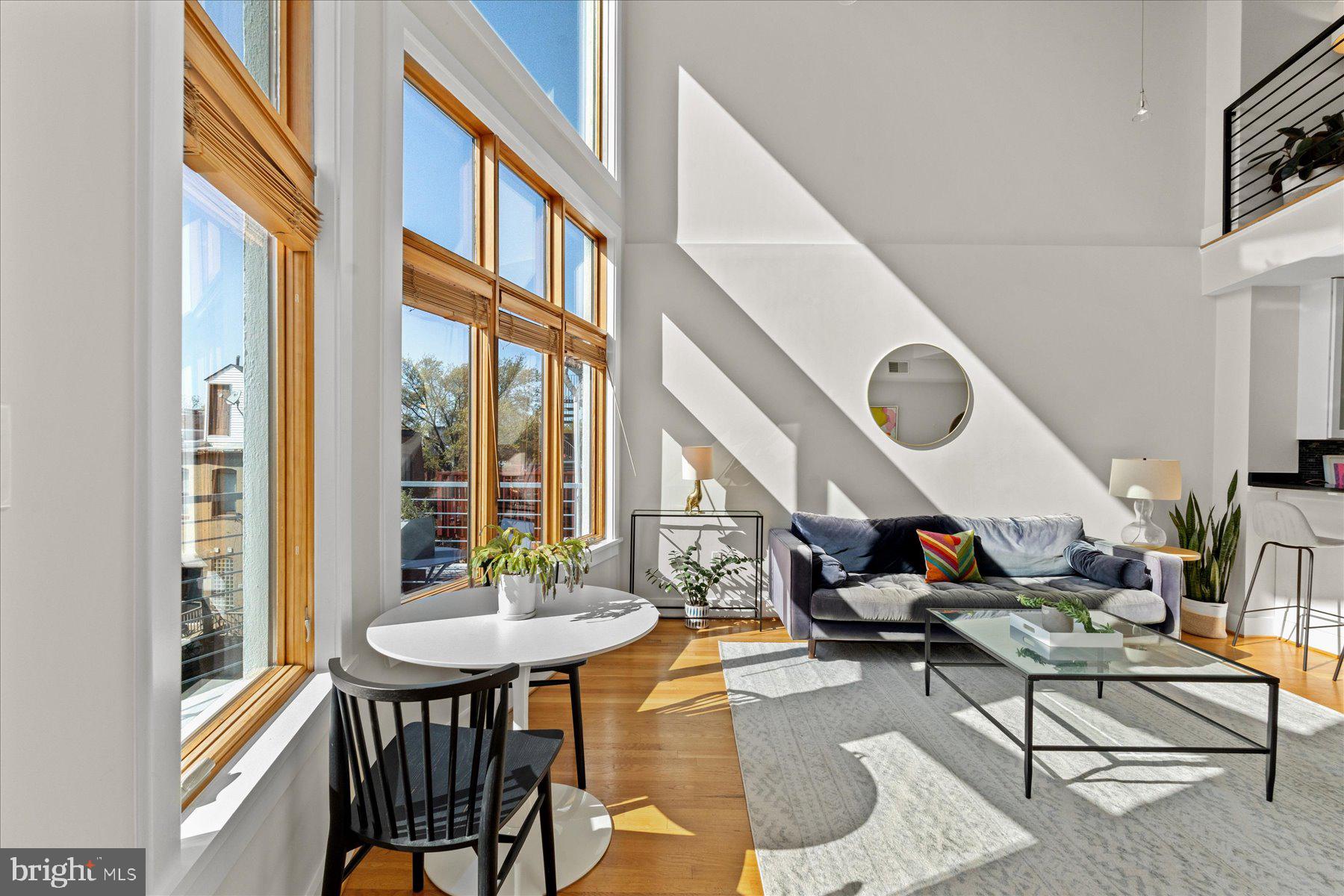 LOGAN CIRCLE - Residential