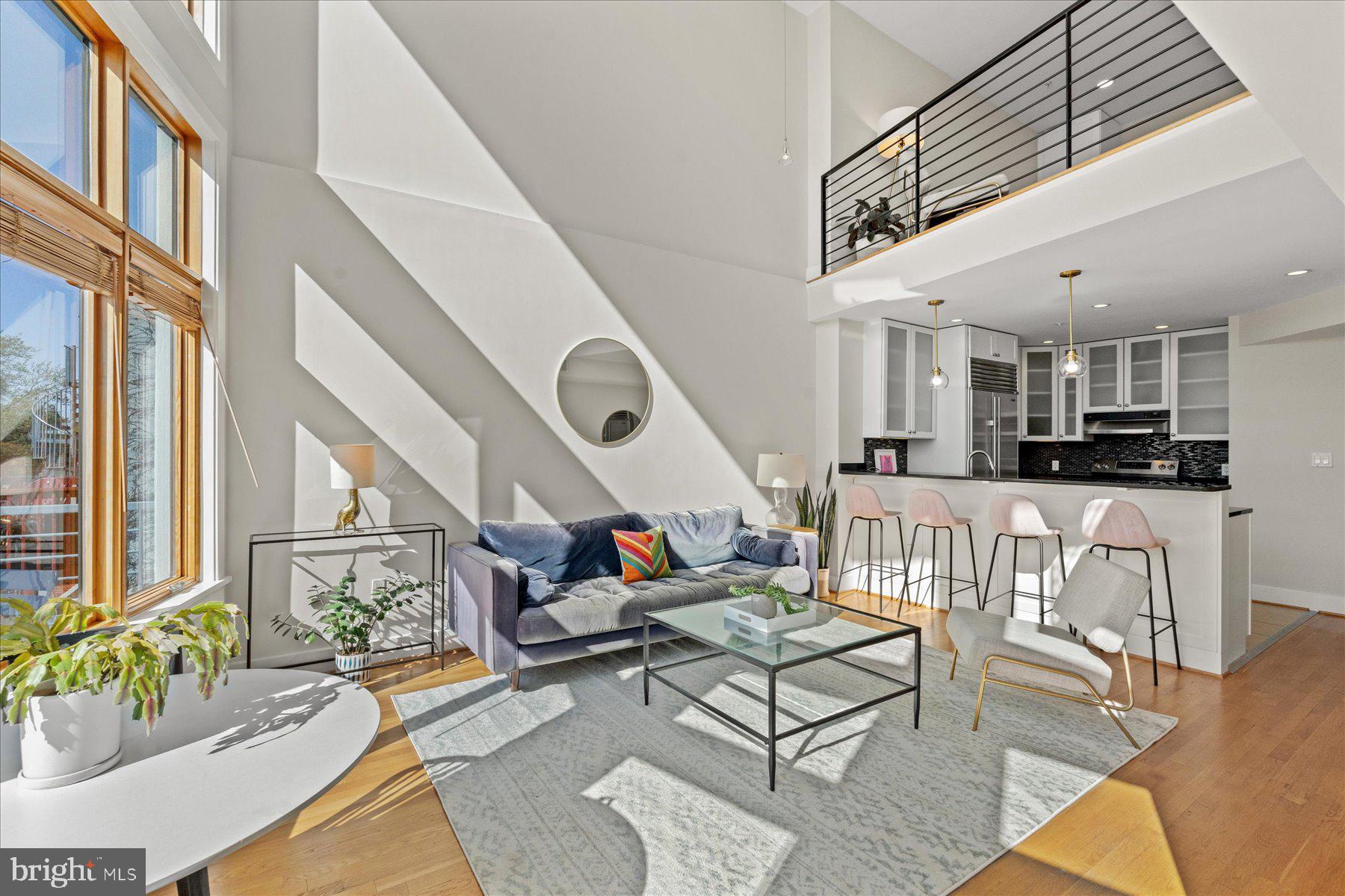 LOGAN CIRCLE - Residential