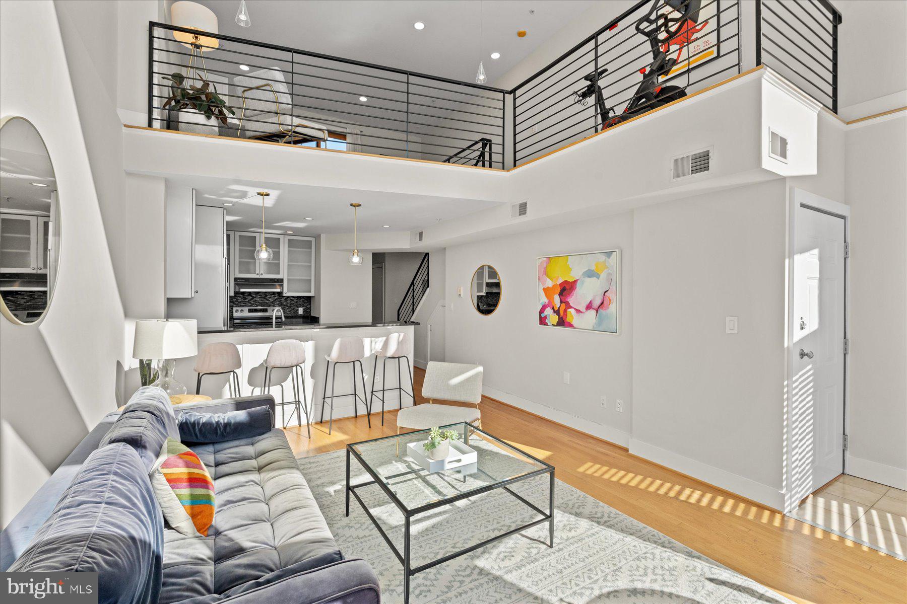LOGAN CIRCLE - Residential