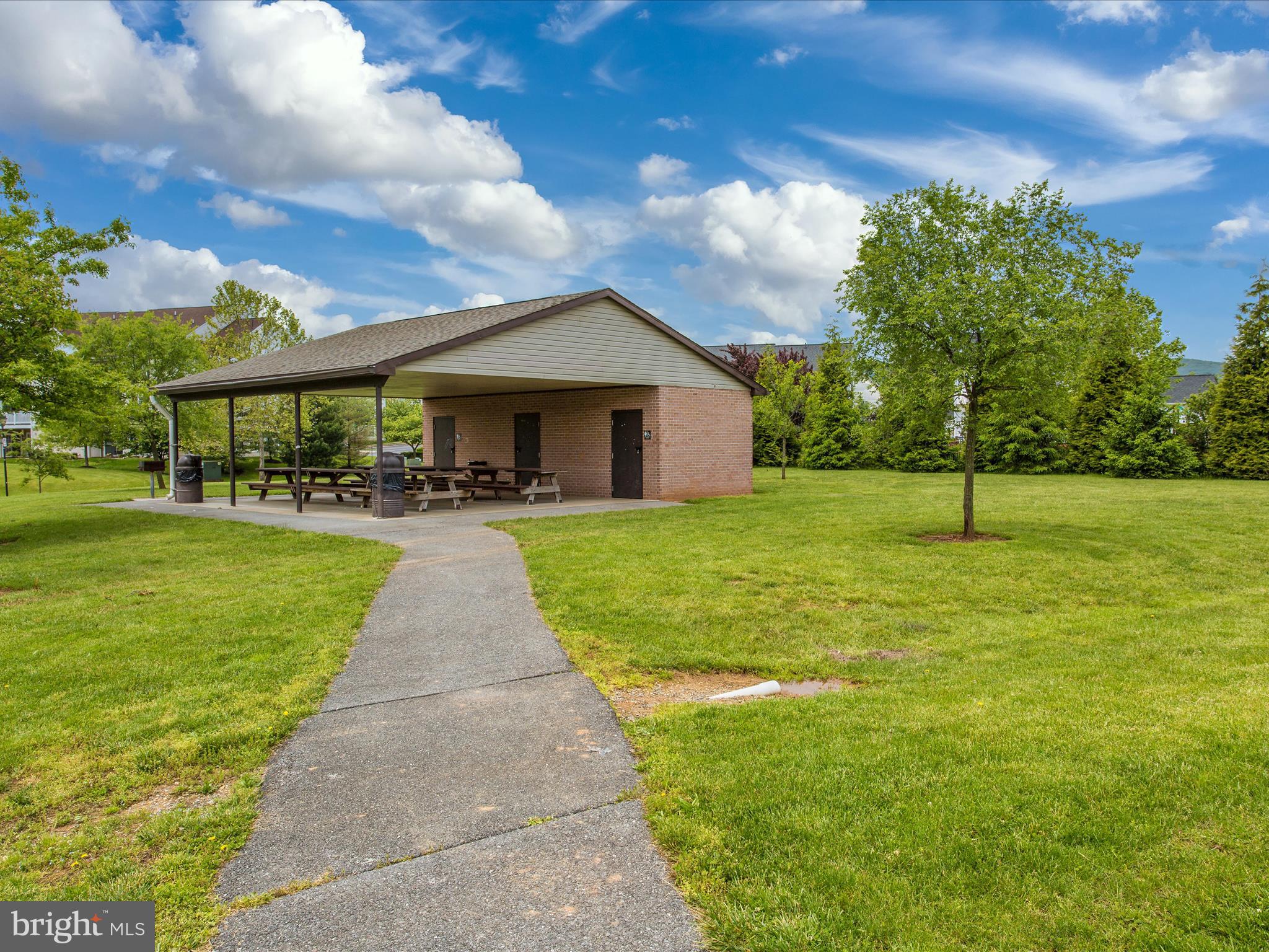 WHITTIER - Residential