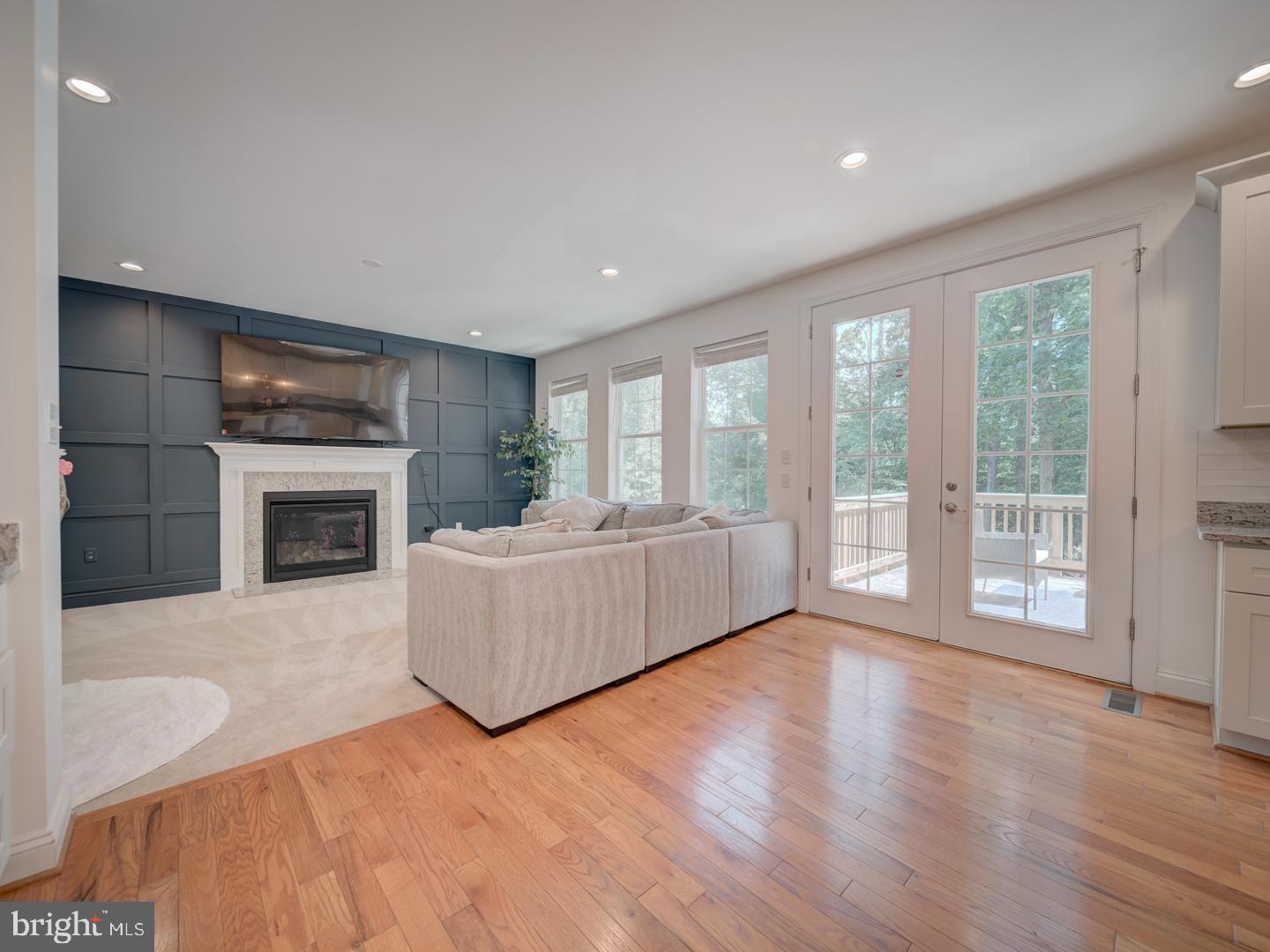 GRAHAM PARK SHORES - Residential