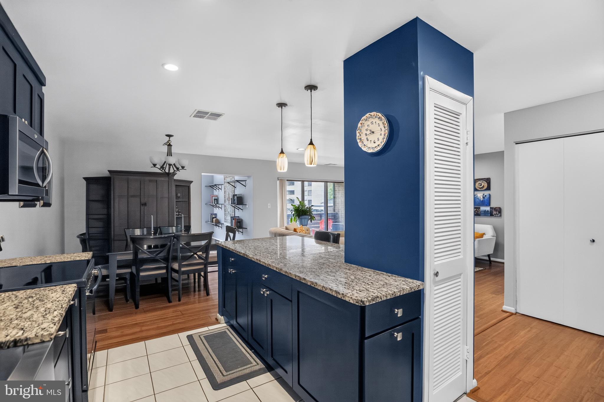 ANNEN WOODS - Residential