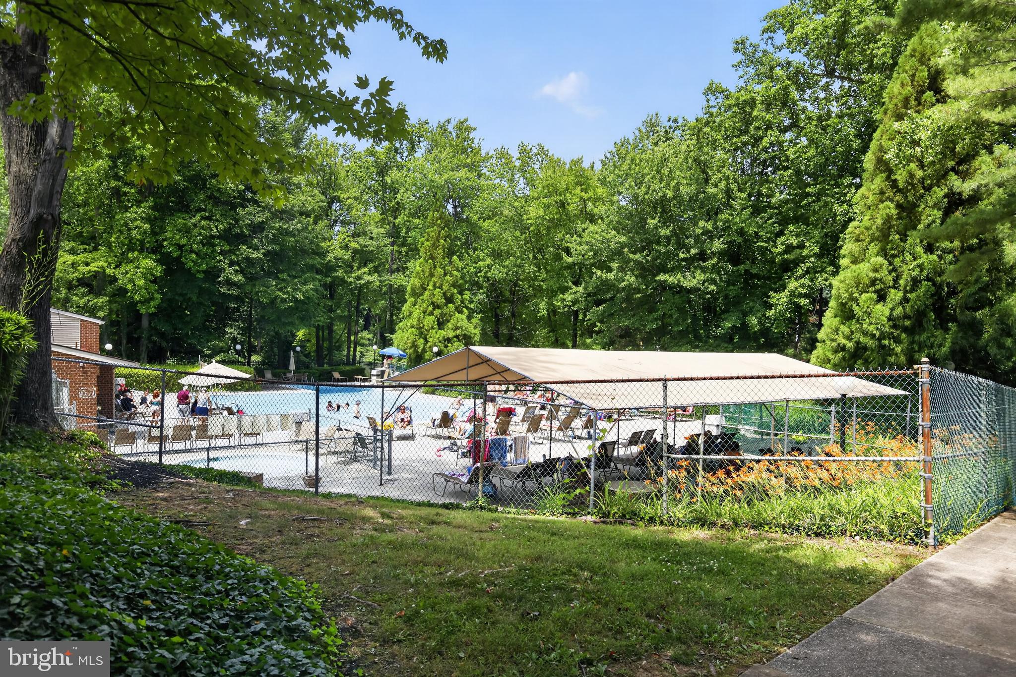 ANNEN WOODS - Residential