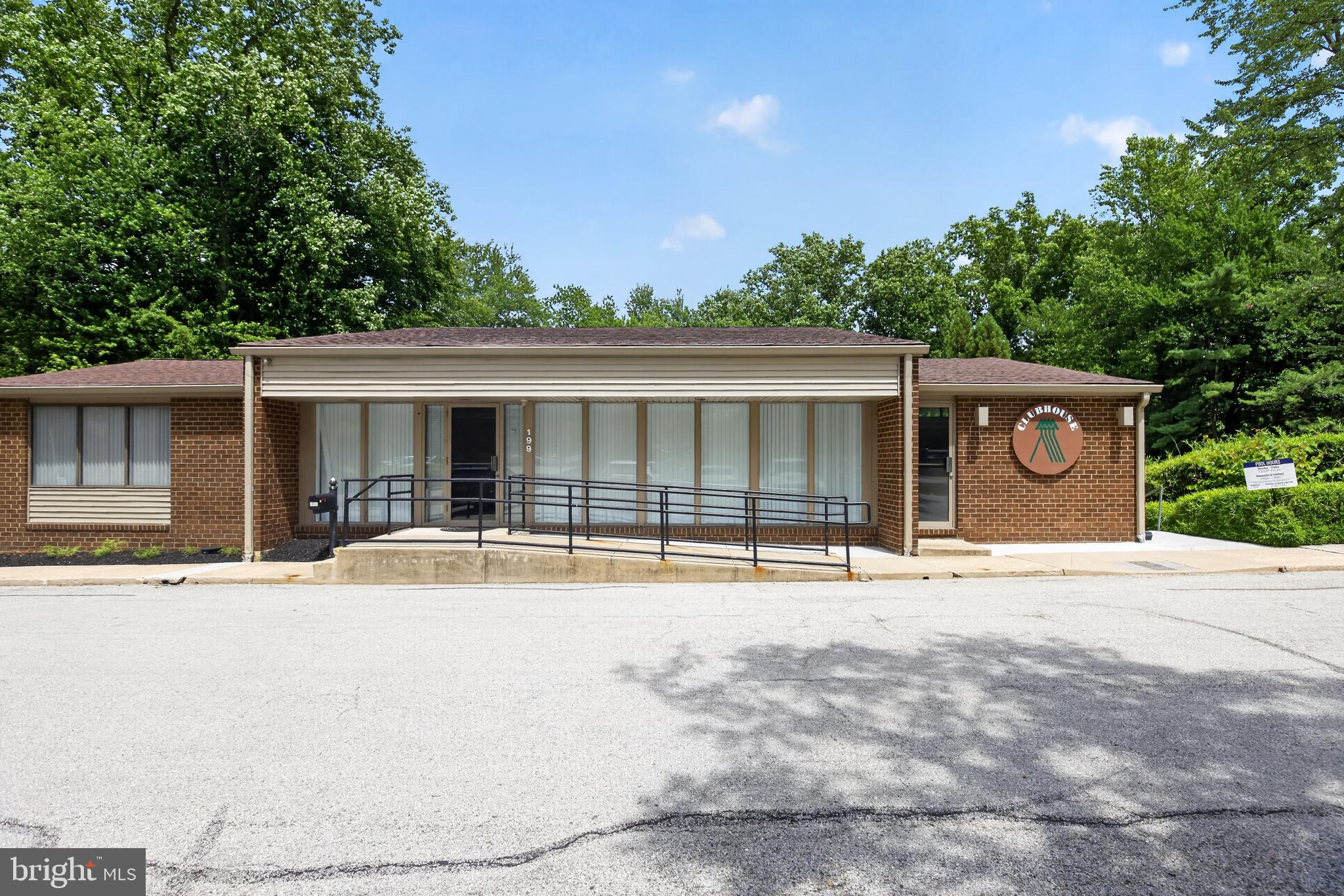 ANNEN WOODS - Residential