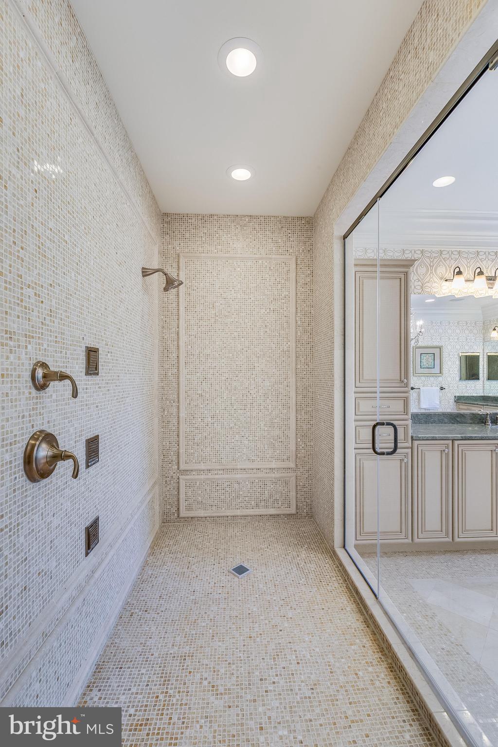 MAYMONT ESTATES - Residential