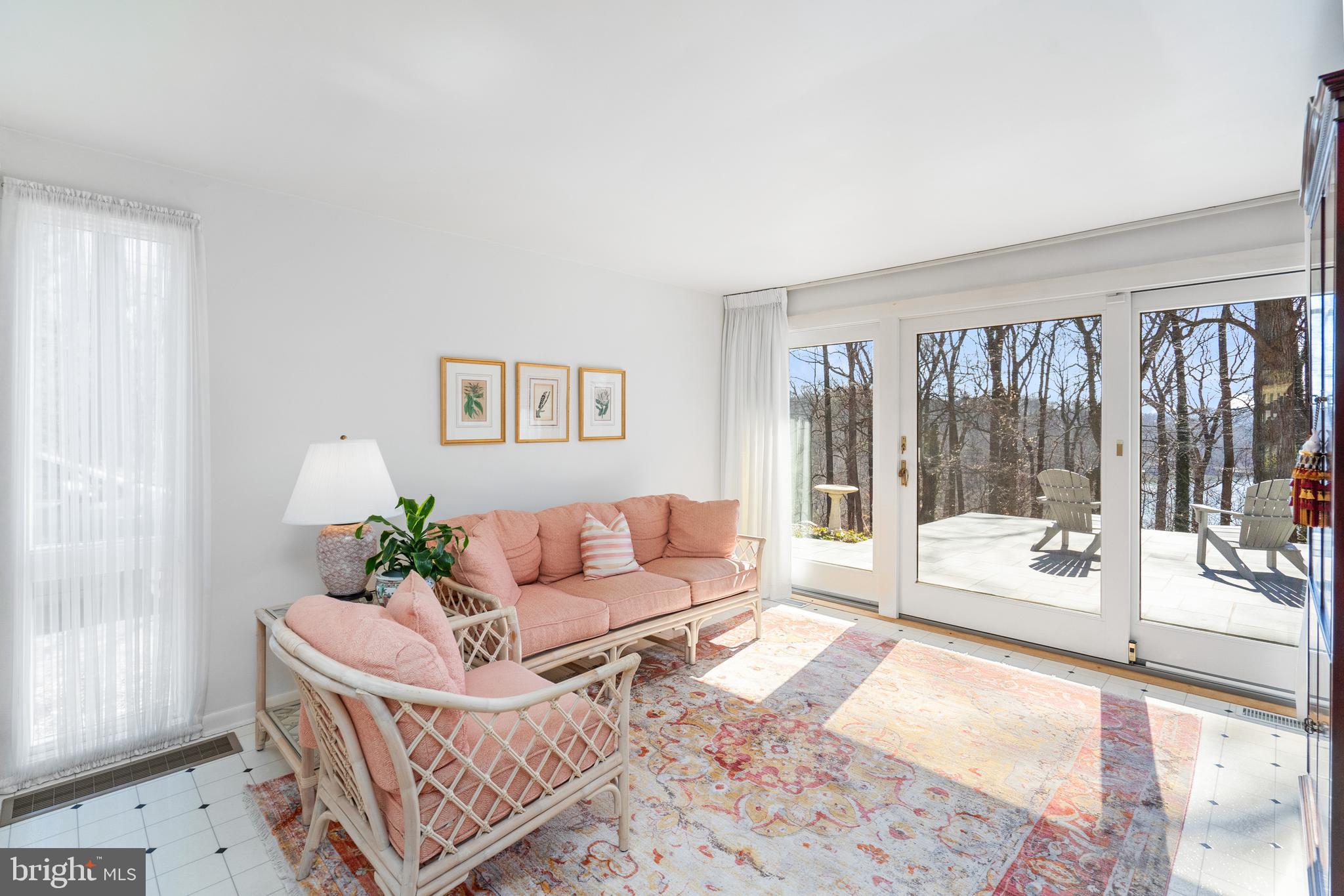 WOODBROOK - Residential