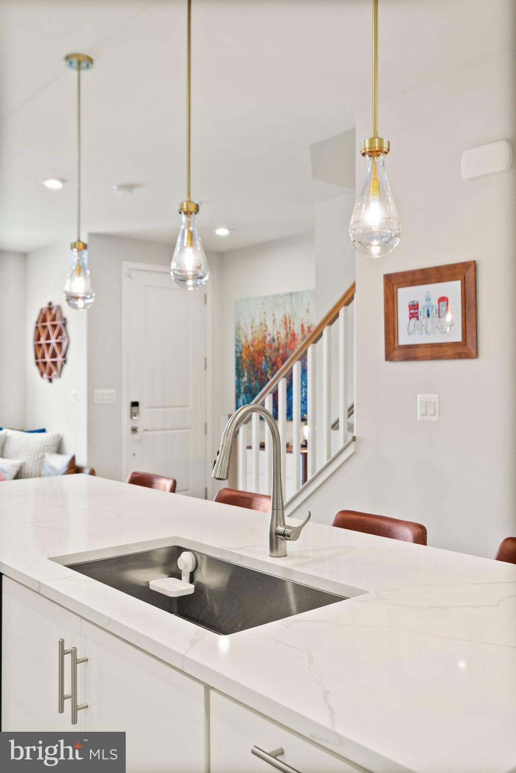 METRO WALK AT MOOREFIELD STATION - Residential Lease