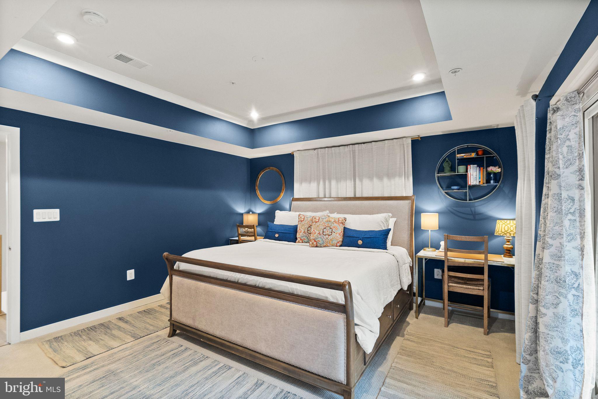METRO WALK AT MOOREFIELD STATION - Residential Lease