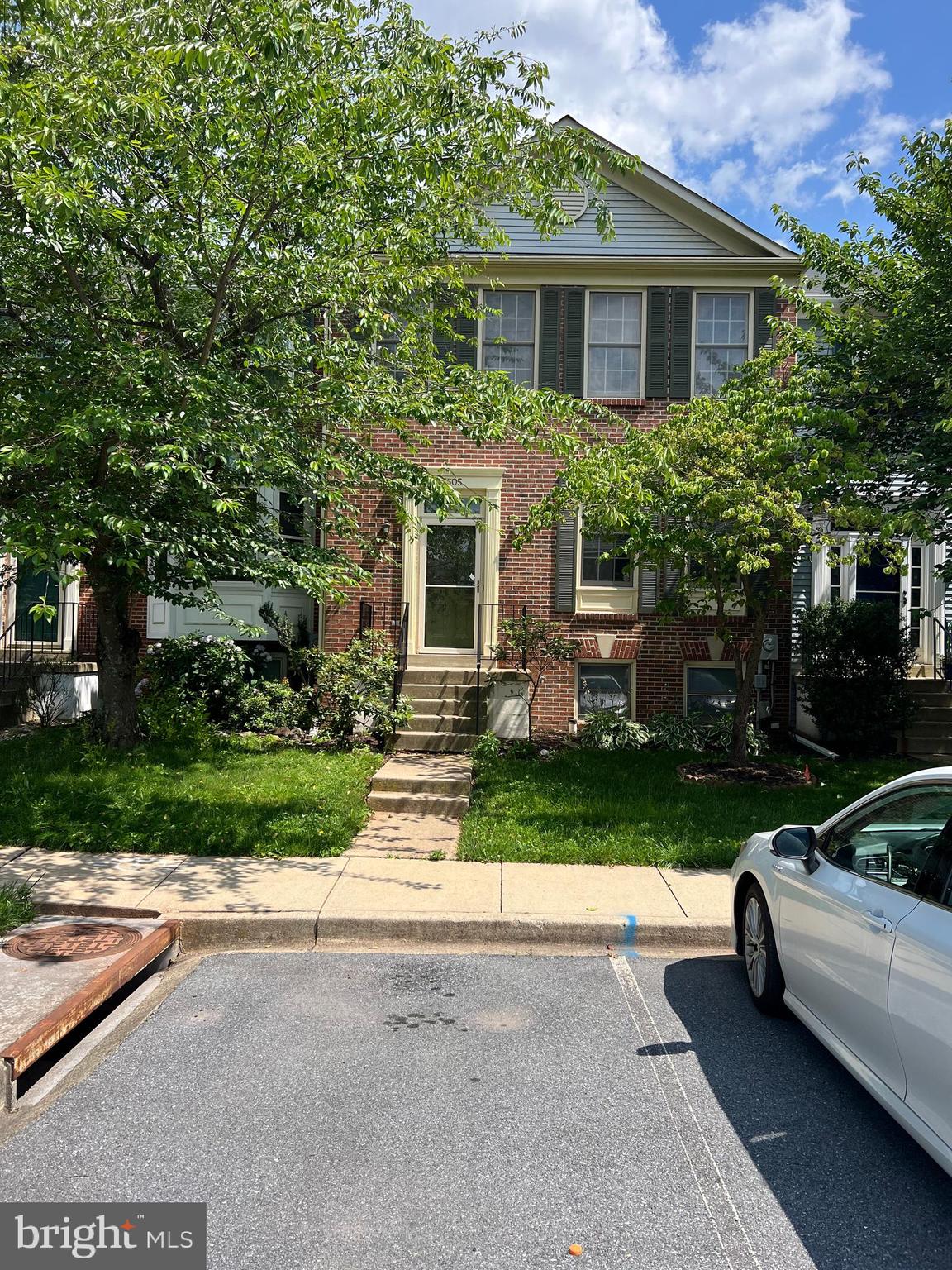 STUART MECHANIC - Residential Lease