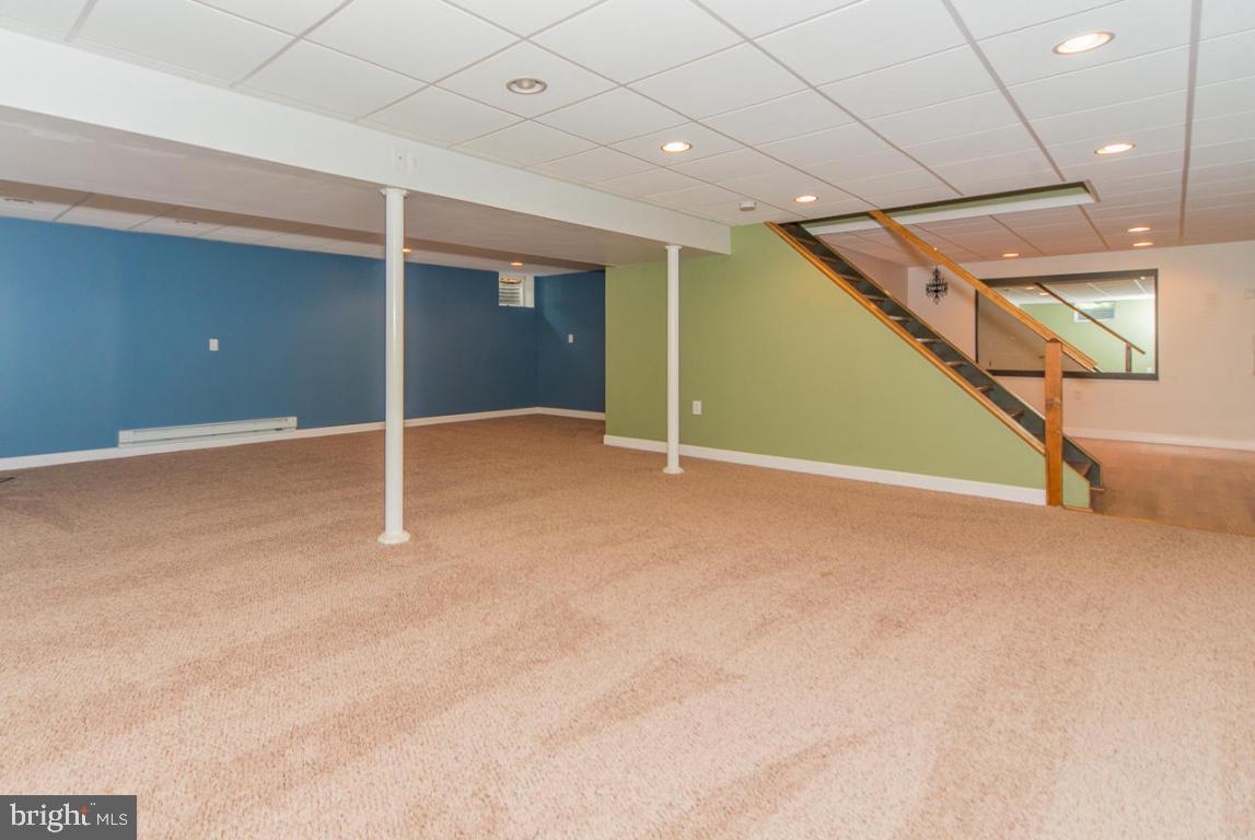HICKORY RUN - Residential