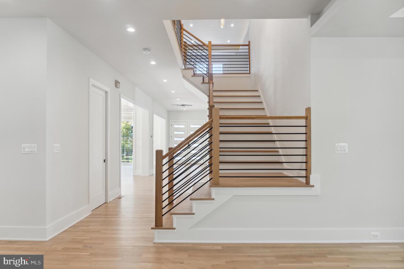 PIMMIT HILLS - Residential