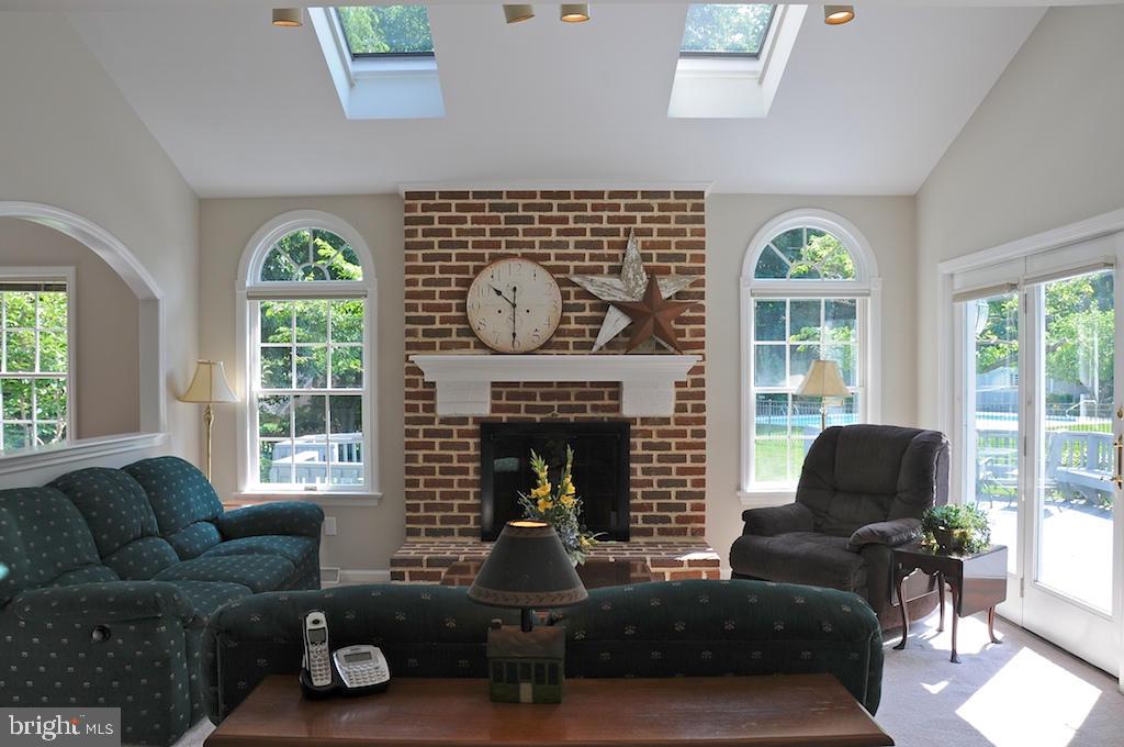 CHAPEL FORGE - Residential