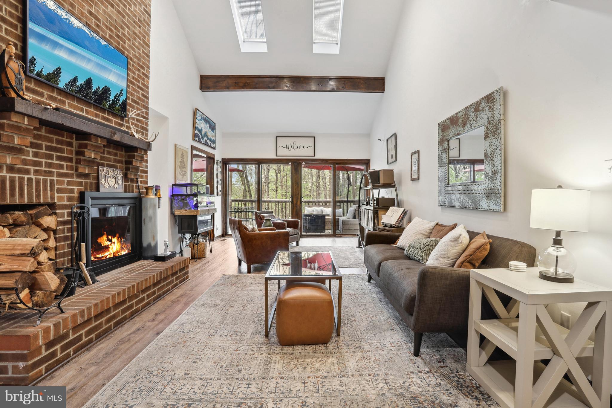 RIVER BLUFFS - Residential