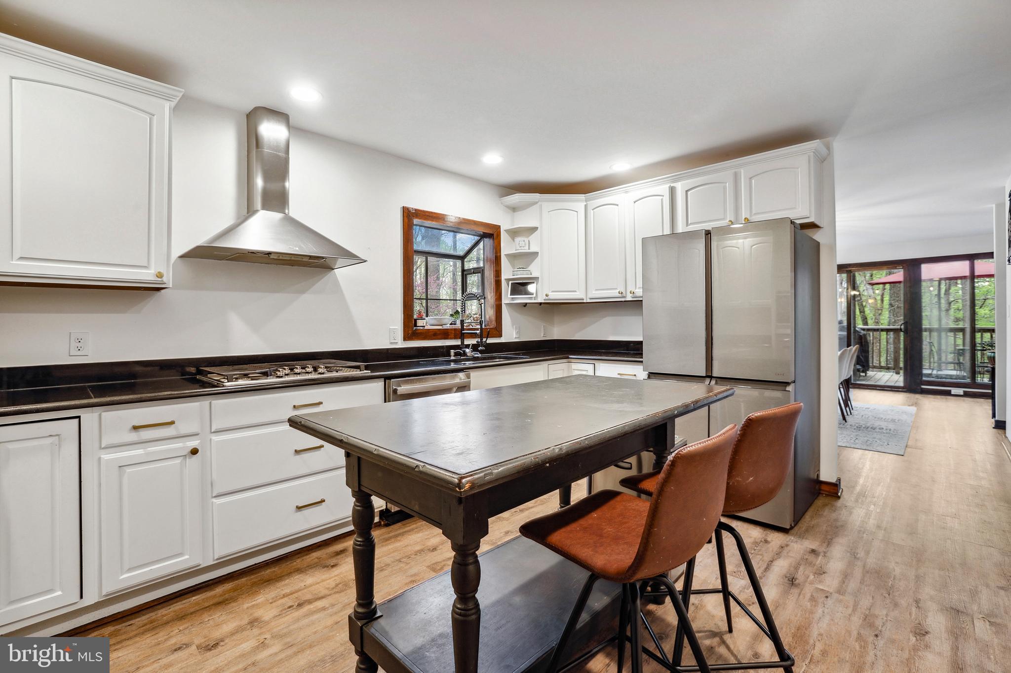 RIVER BLUFFS - Residential