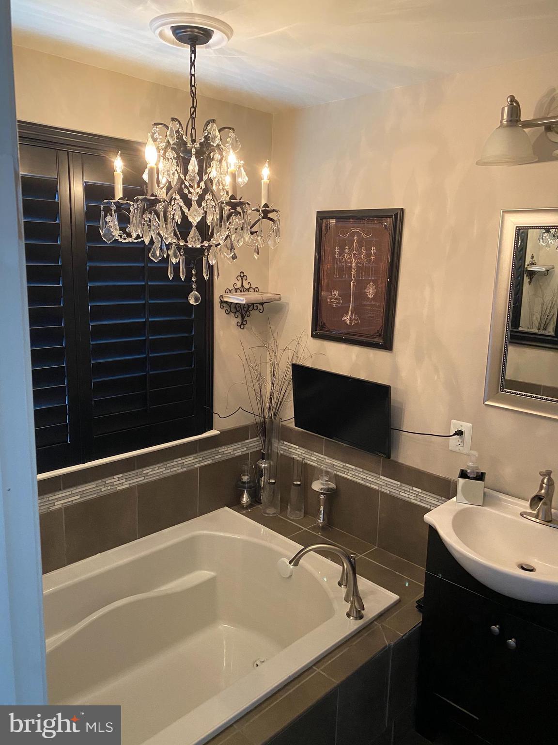 BUCKINGHAM - Residential