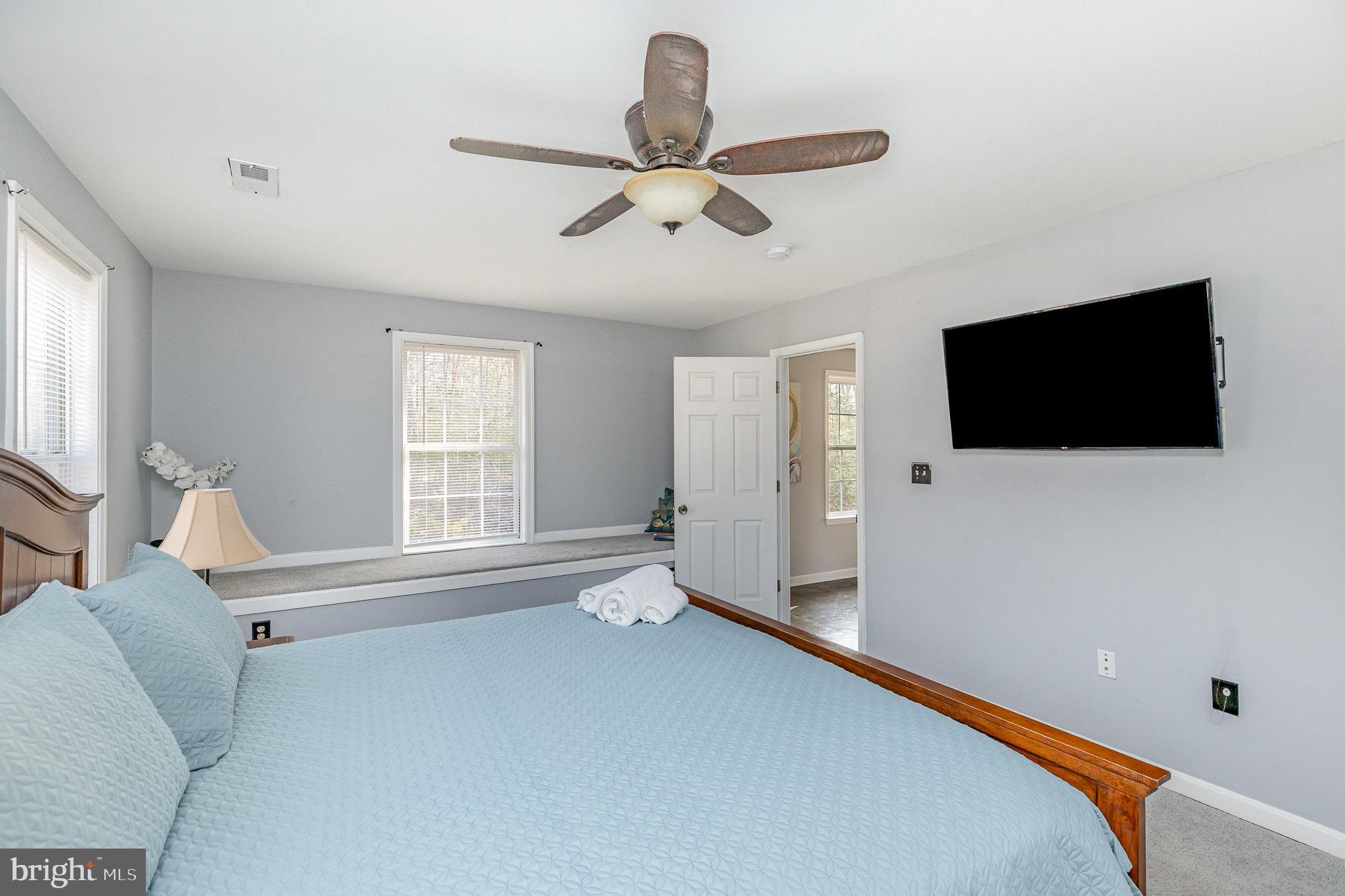 TOWN OF COLONIAL BEACH - Residential Lease