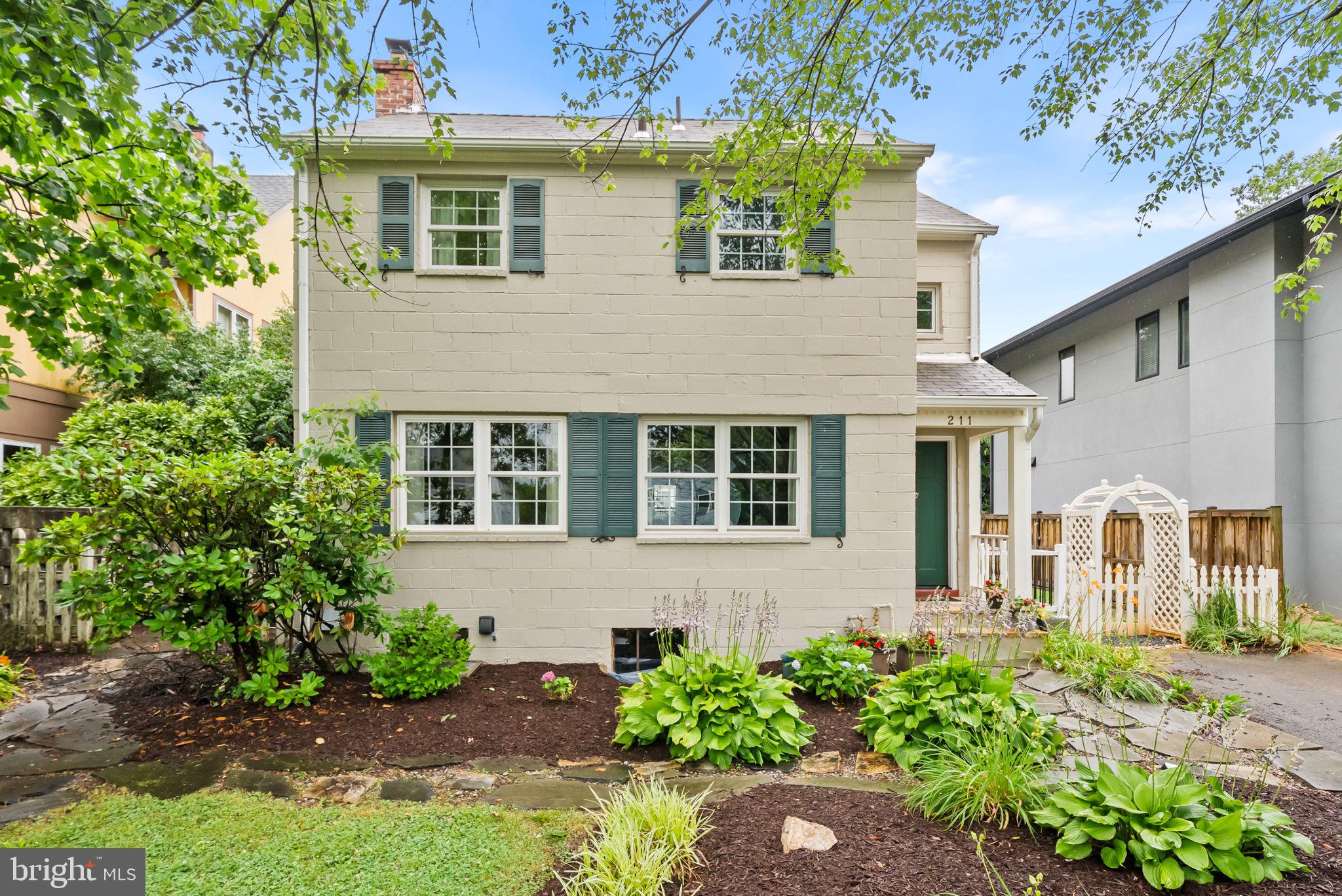 GREENWAY DOWNS - Residential