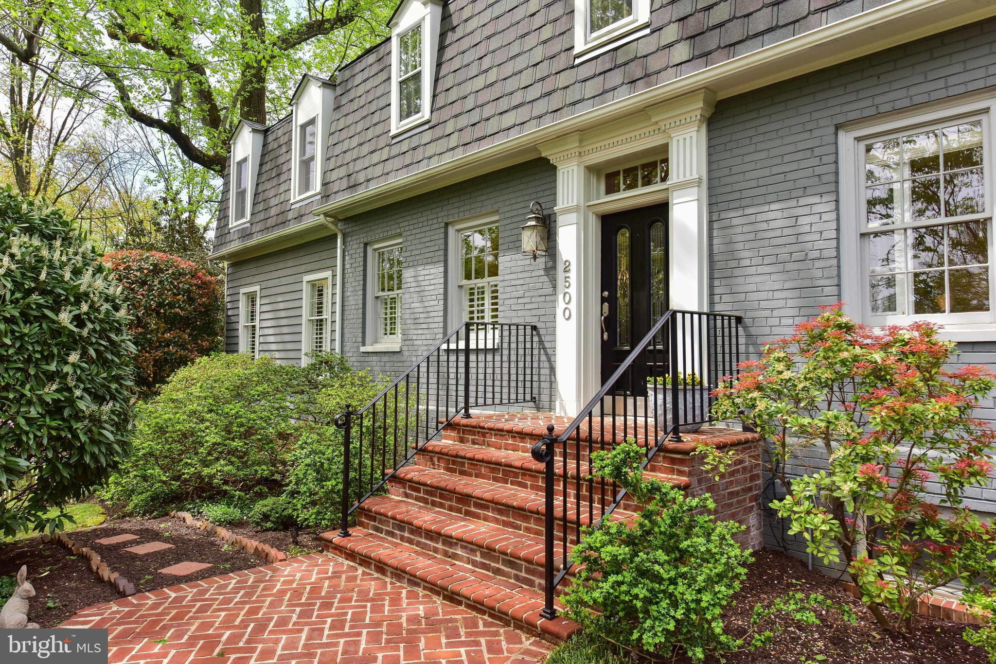 WOODMONT - Residential