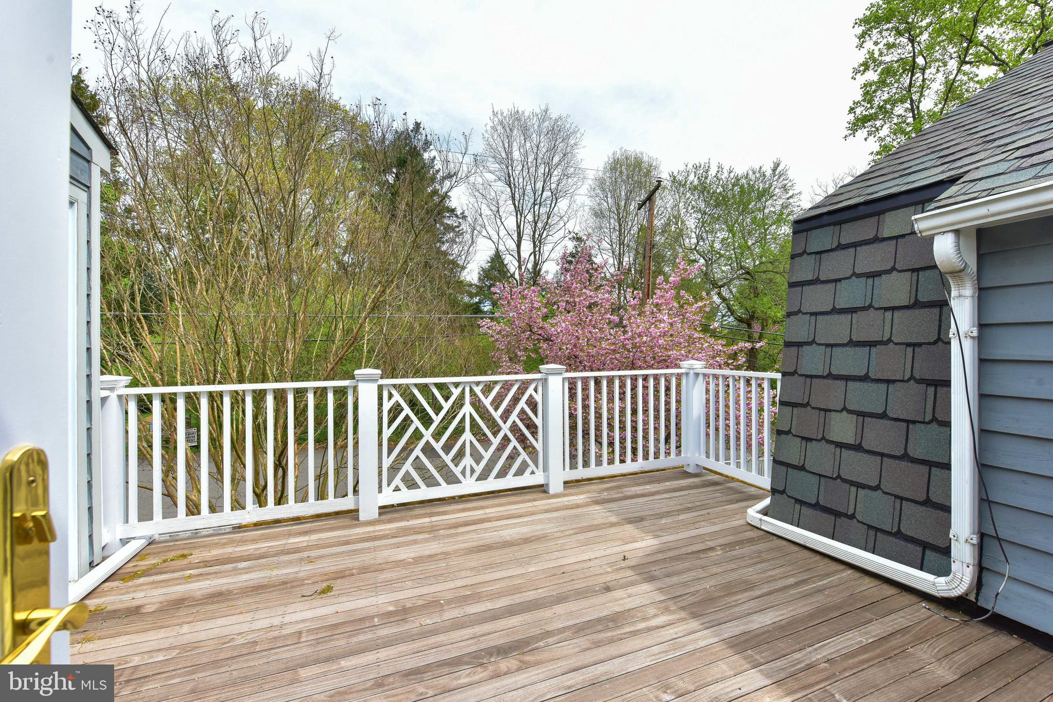 WOODMONT - Residential