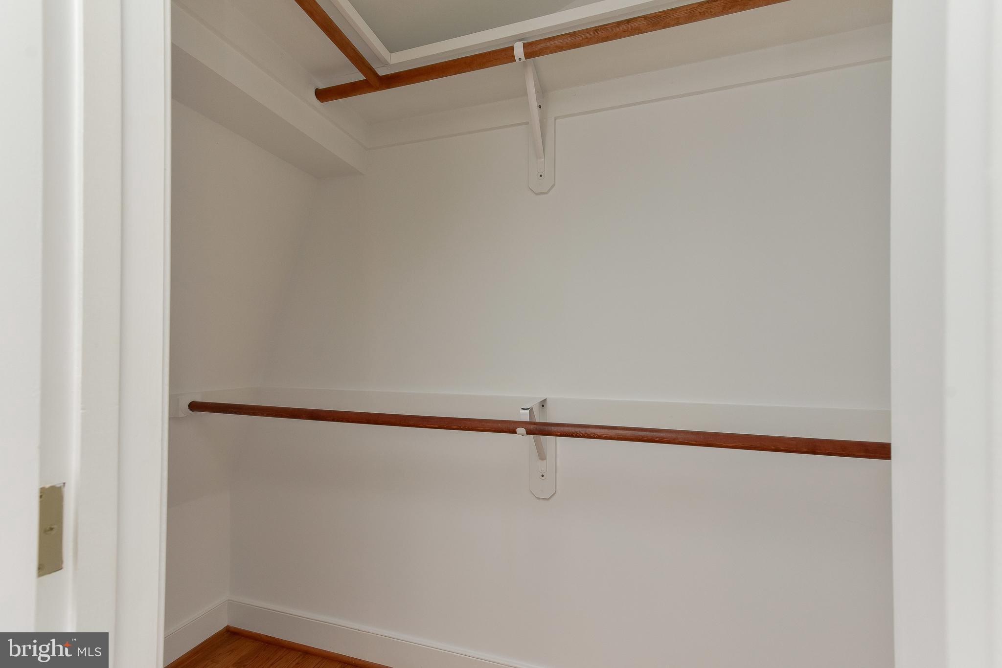 WOODMONT - Residential