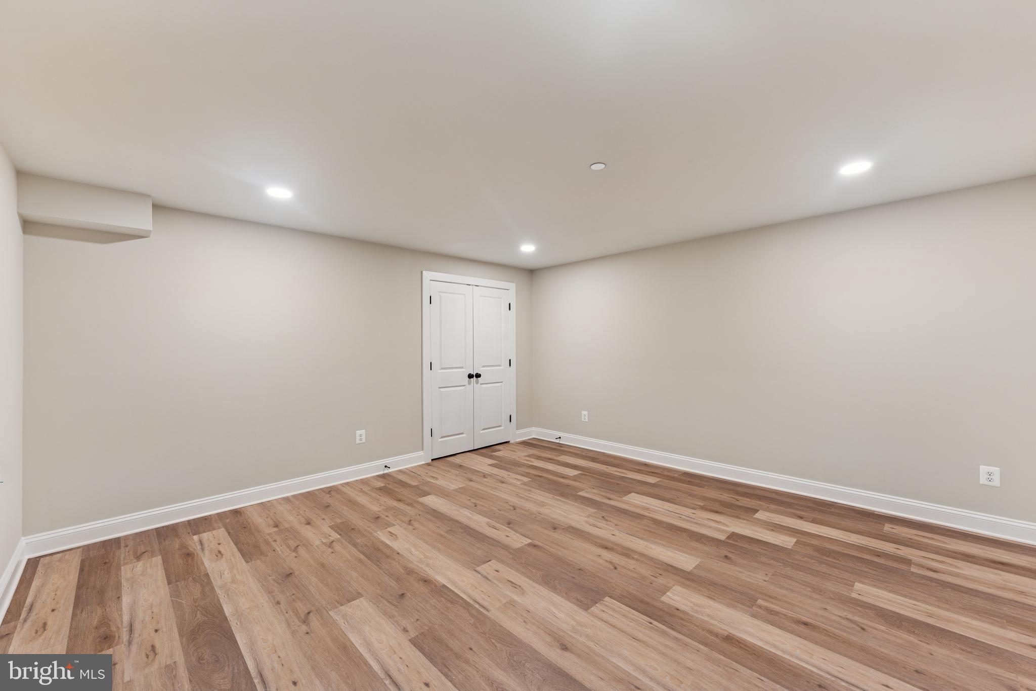 TERNBERRY - Residential