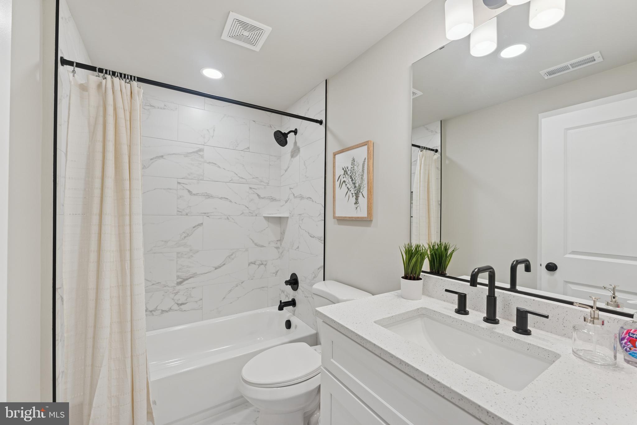 TERNBERRY - Residential