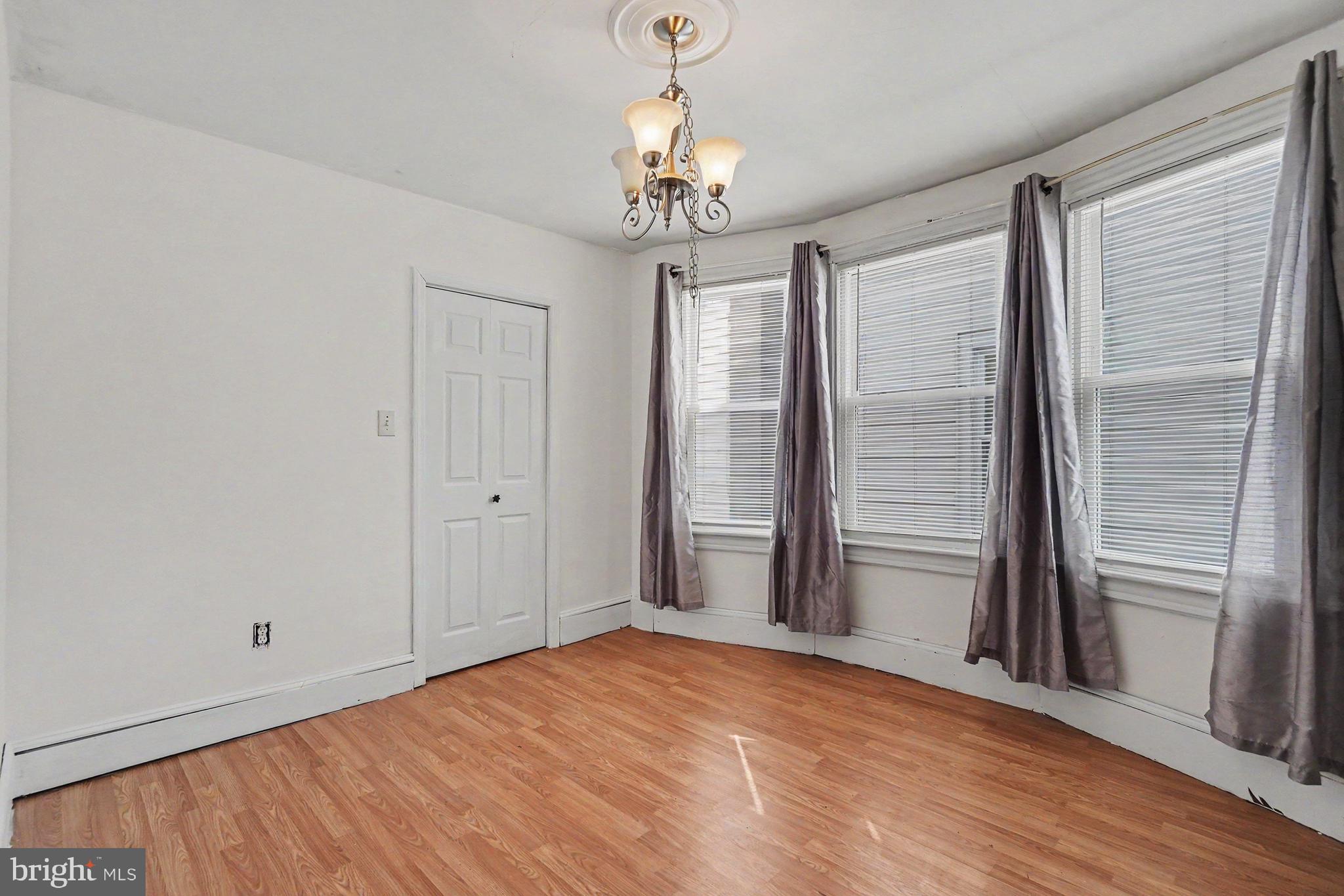 POTTSVILLE - Residential