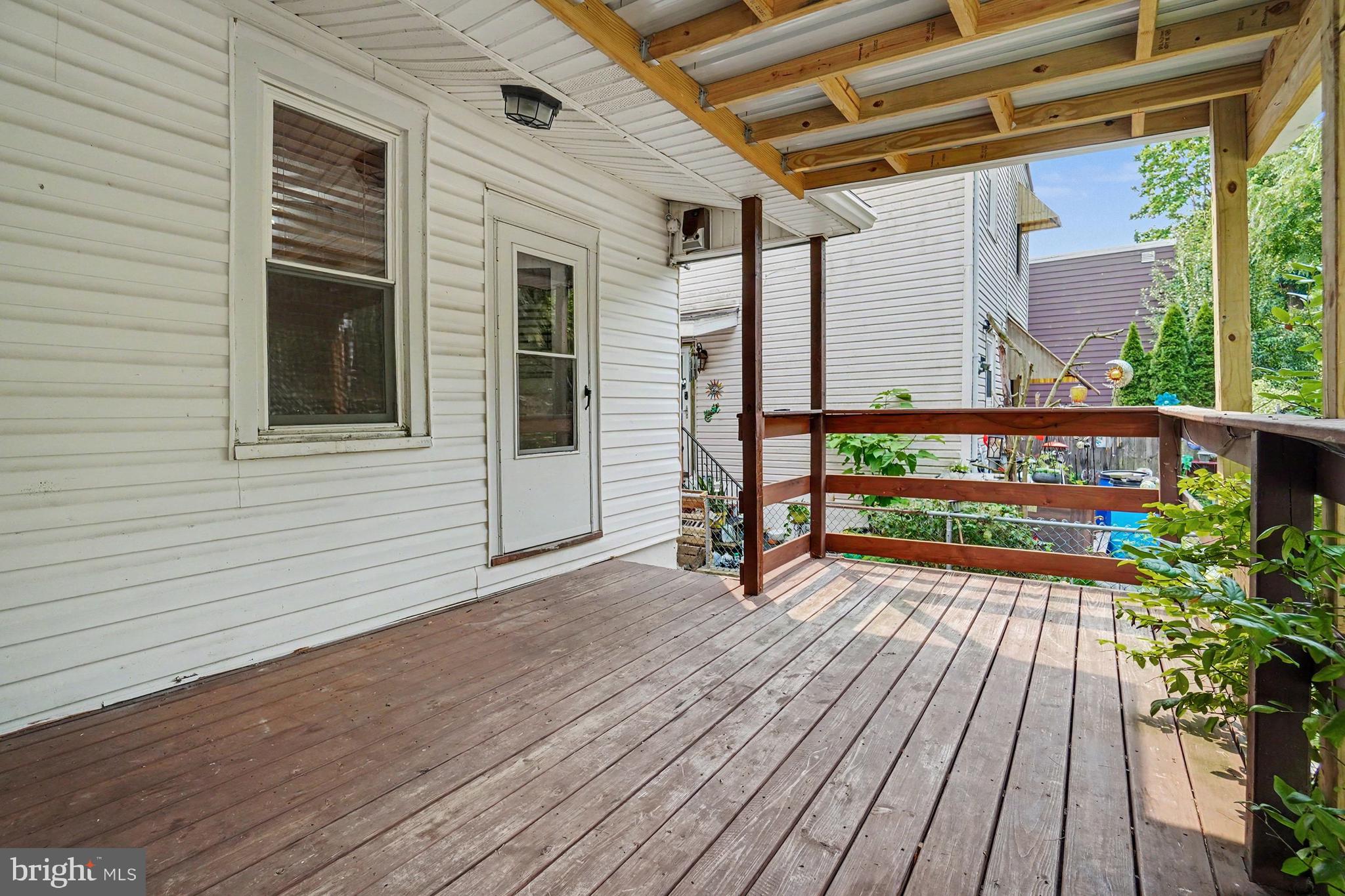 POTTSVILLE - Residential