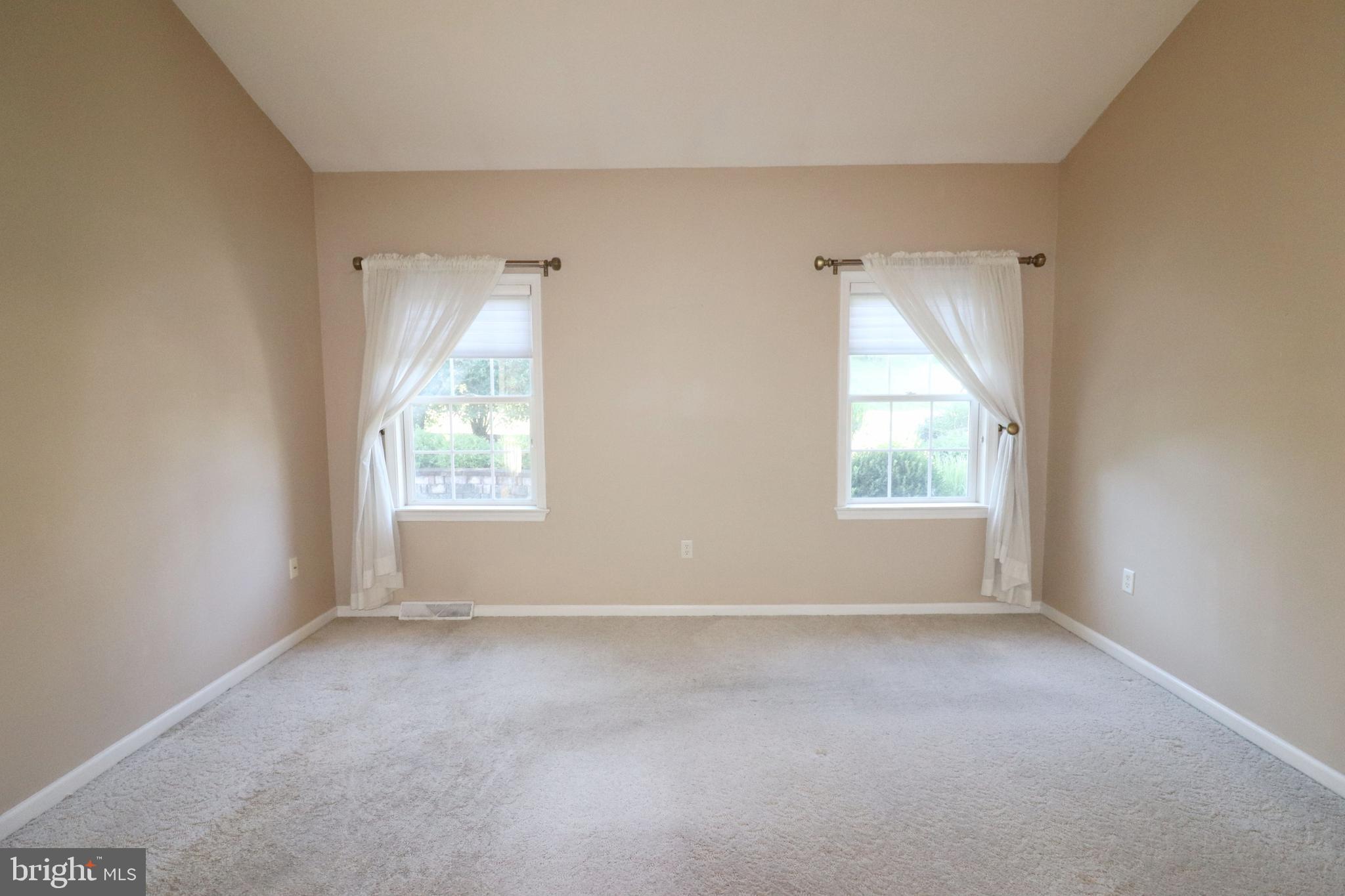 WEST RIDGE - Residential