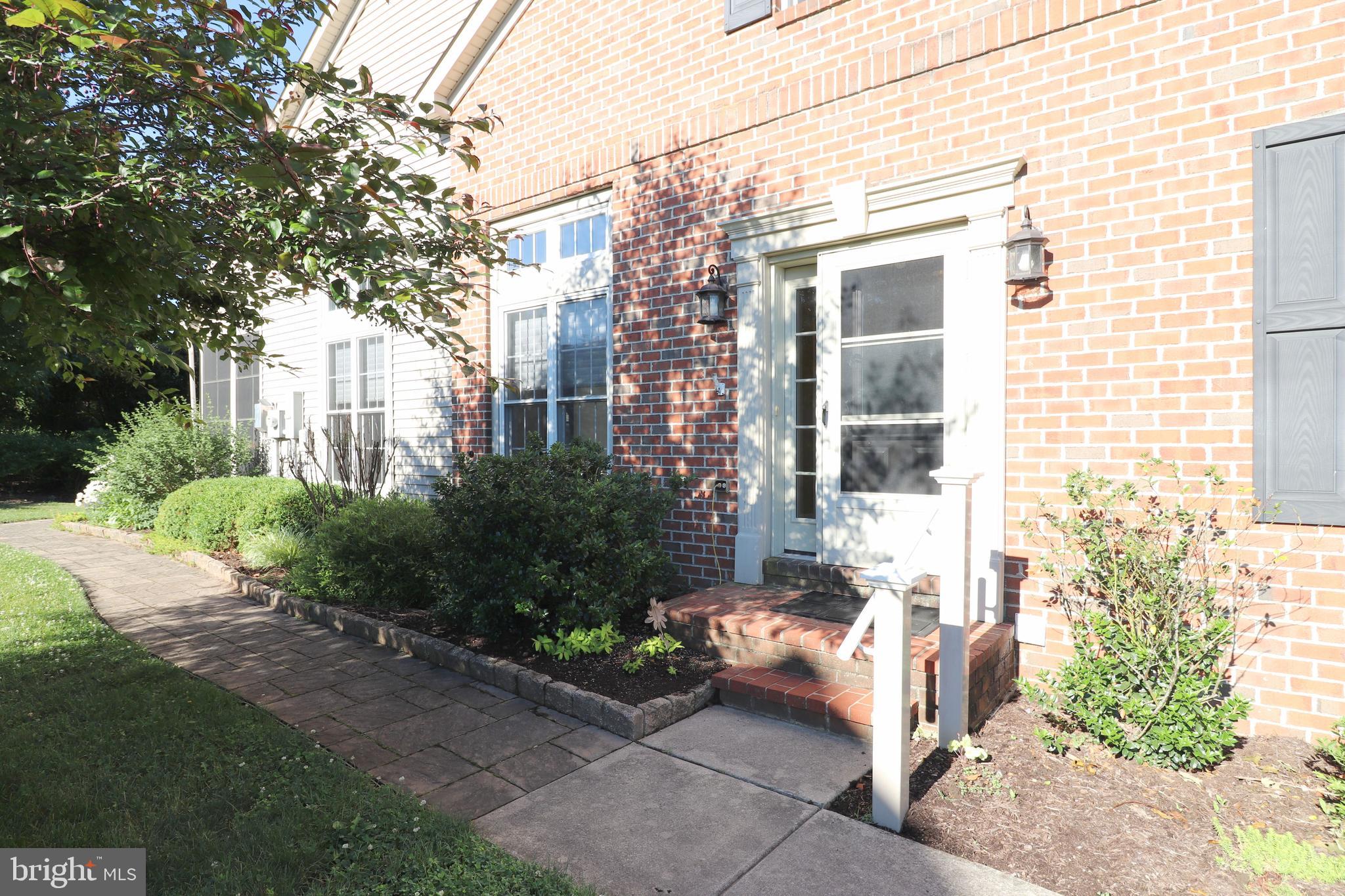 WEST RIDGE - Residential