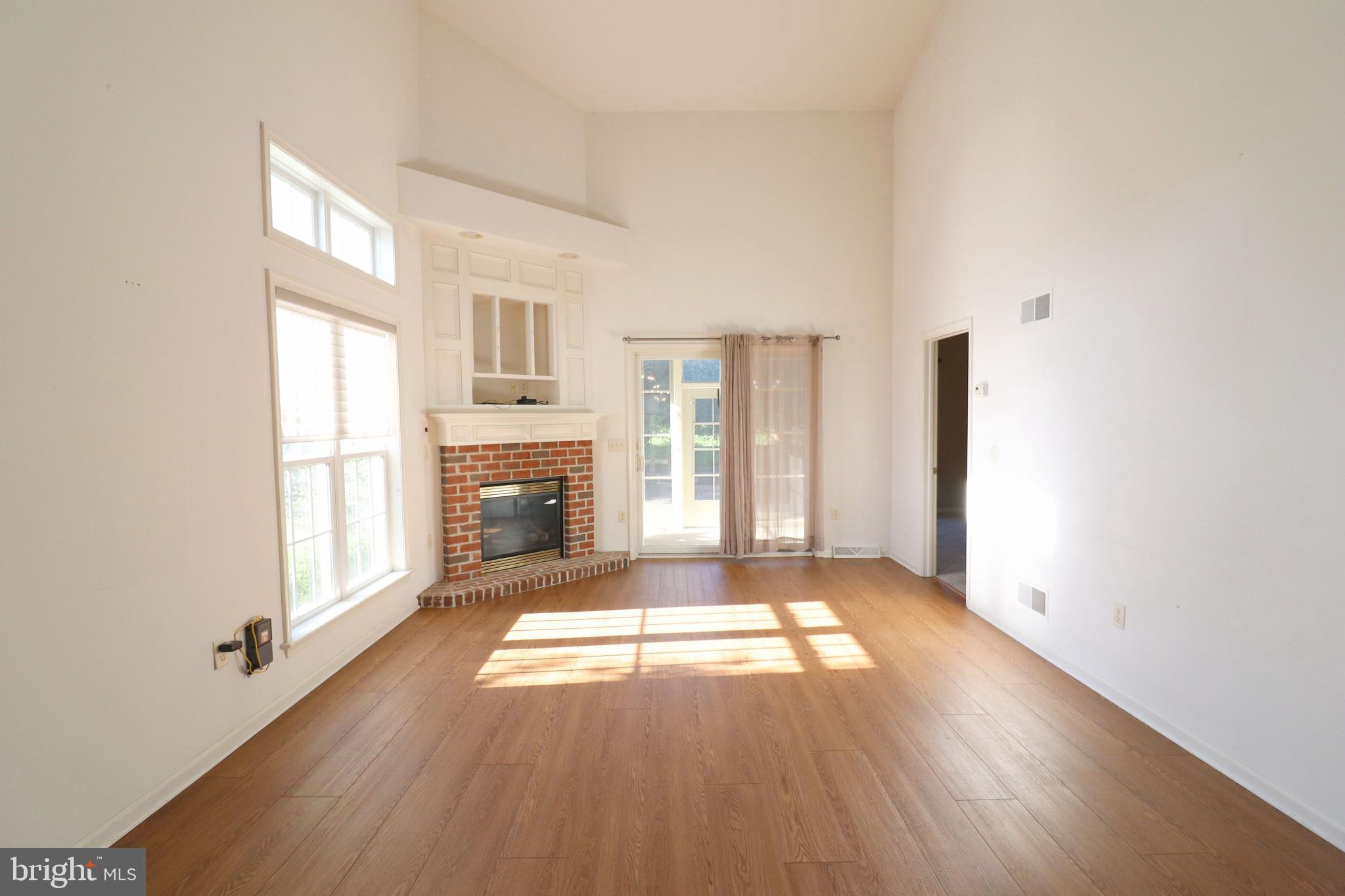 WEST RIDGE - Residential