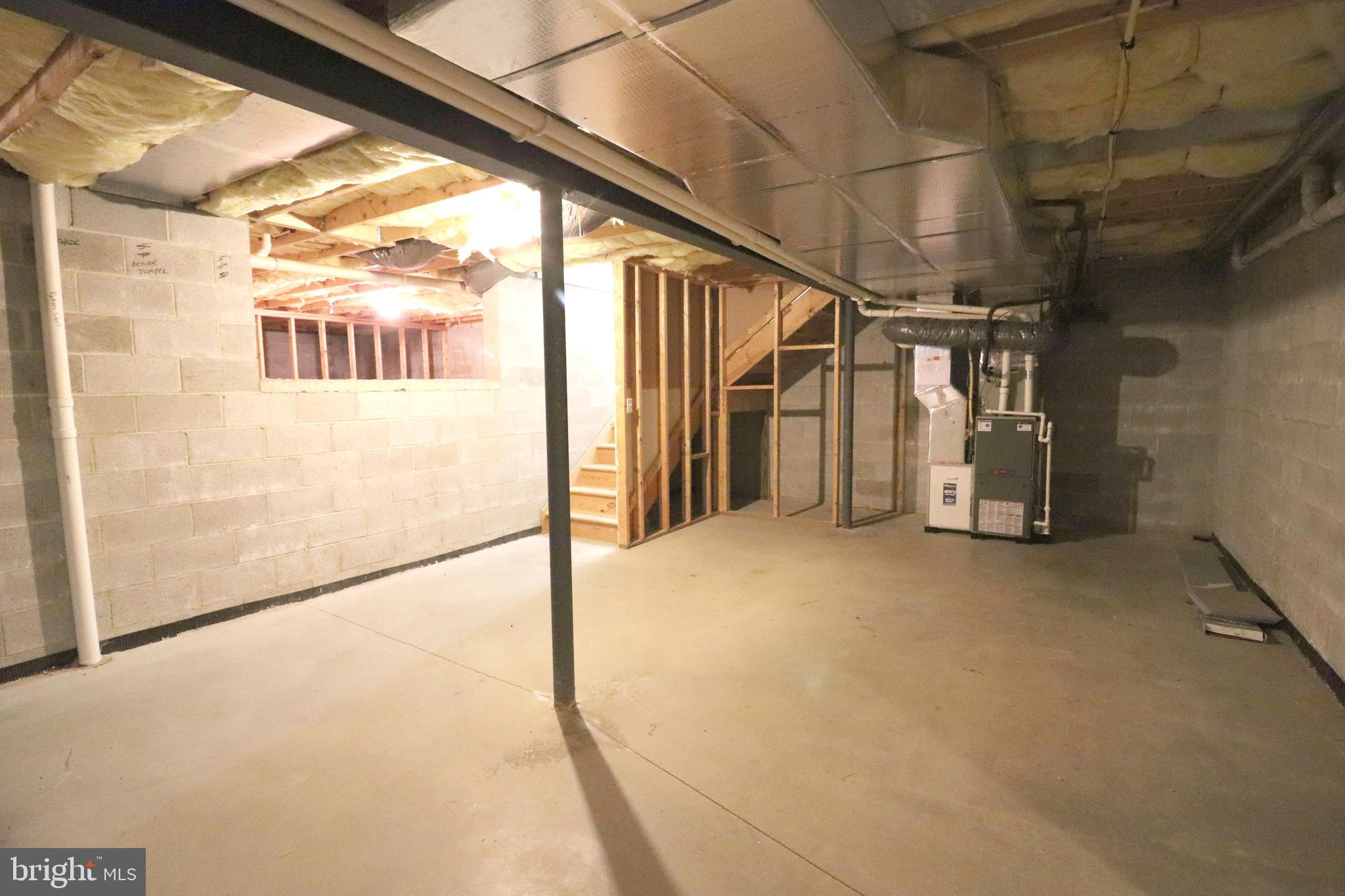 WEST RIDGE - Residential