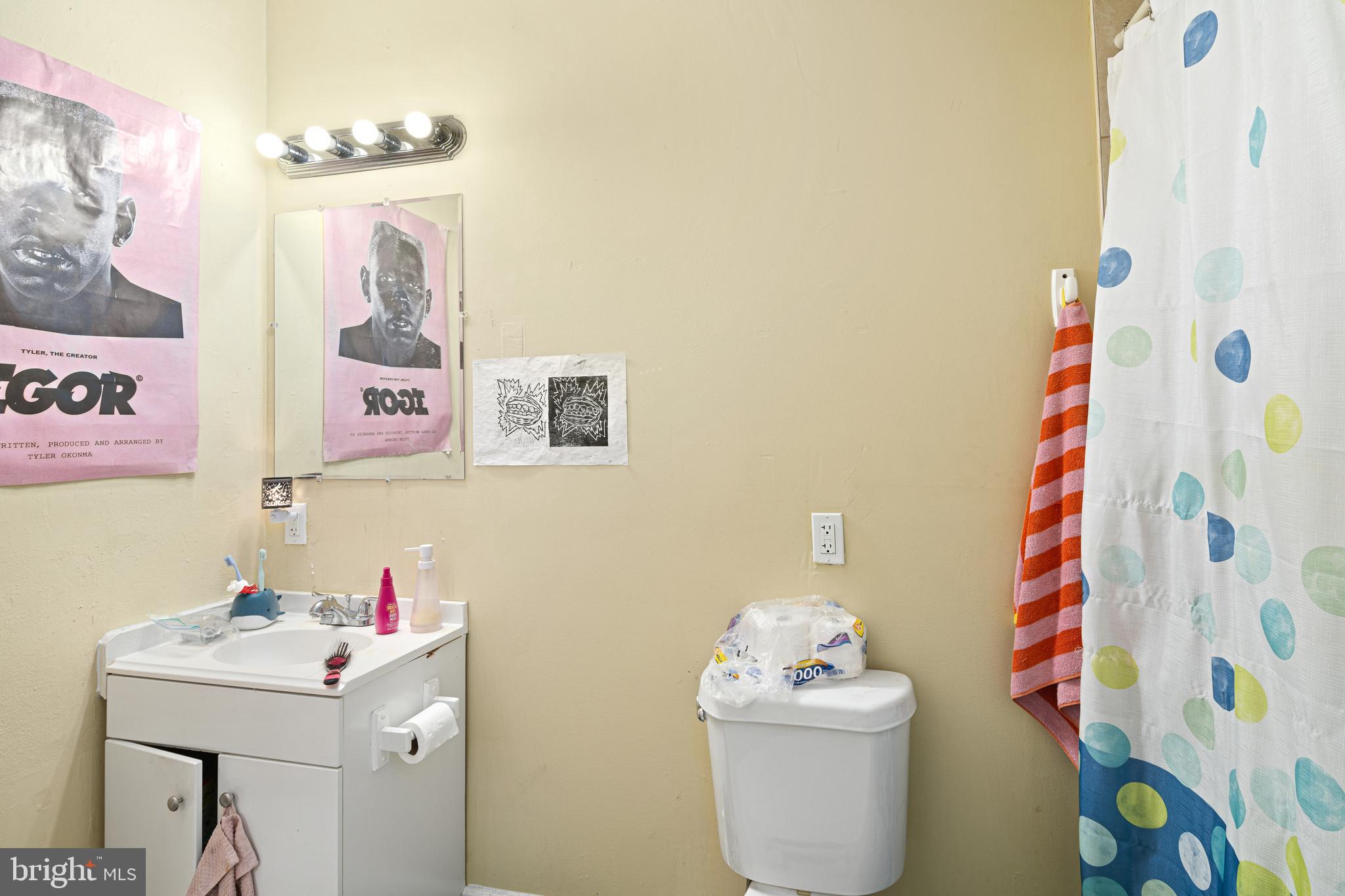 TEMPLE UNIVERSITY - Residential