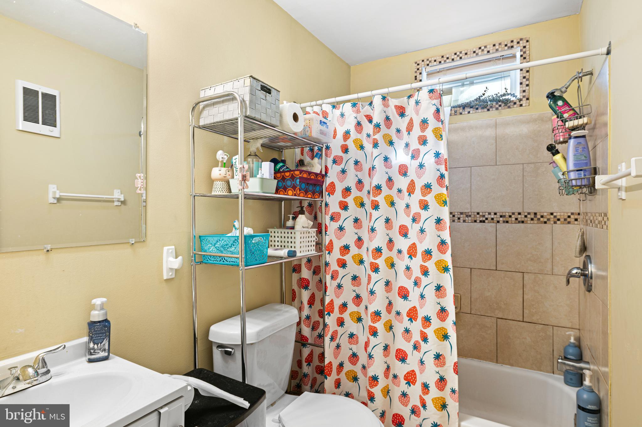 TEMPLE UNIVERSITY - Residential