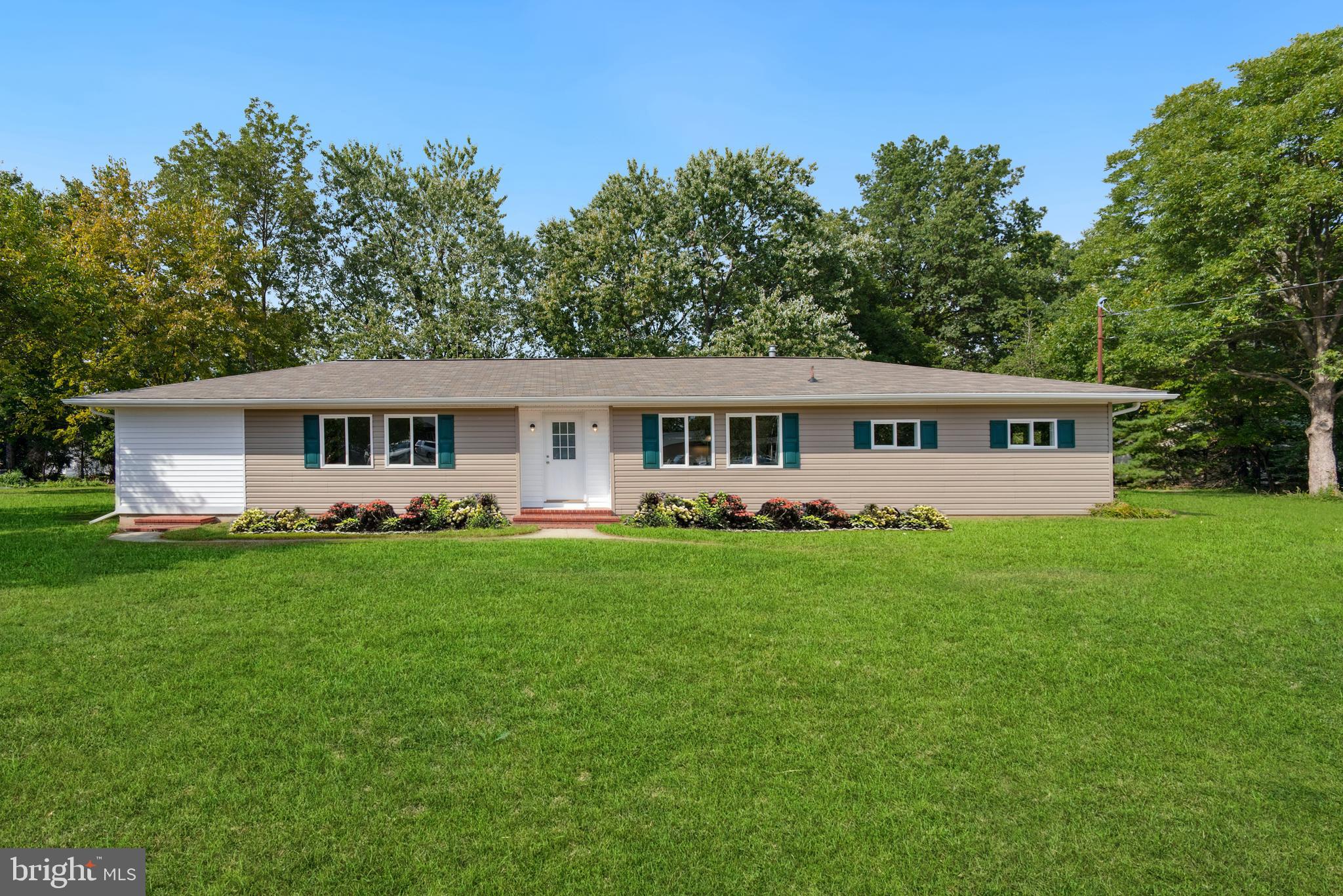 ROCK HALL - Residential