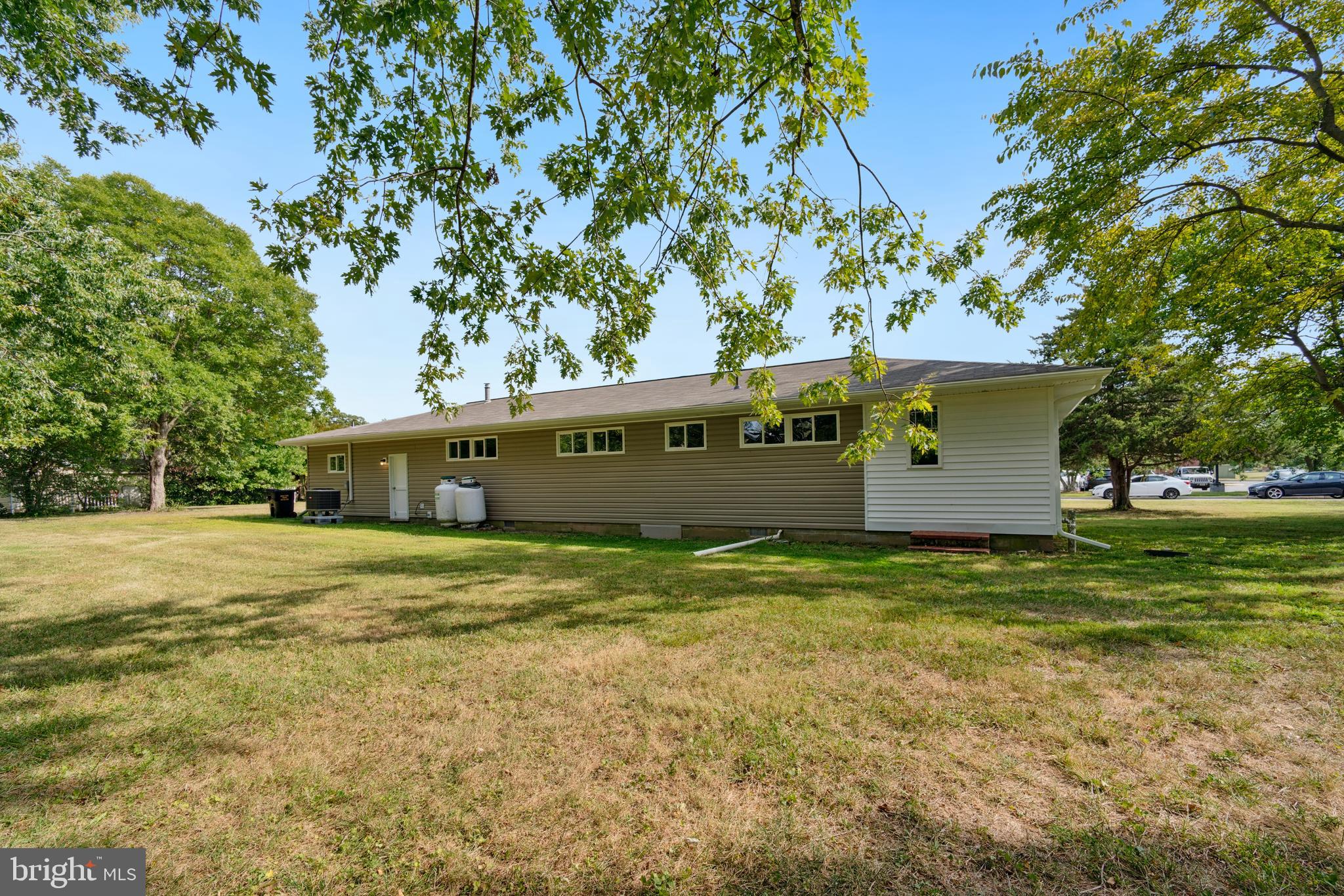 ROCK HALL - Residential