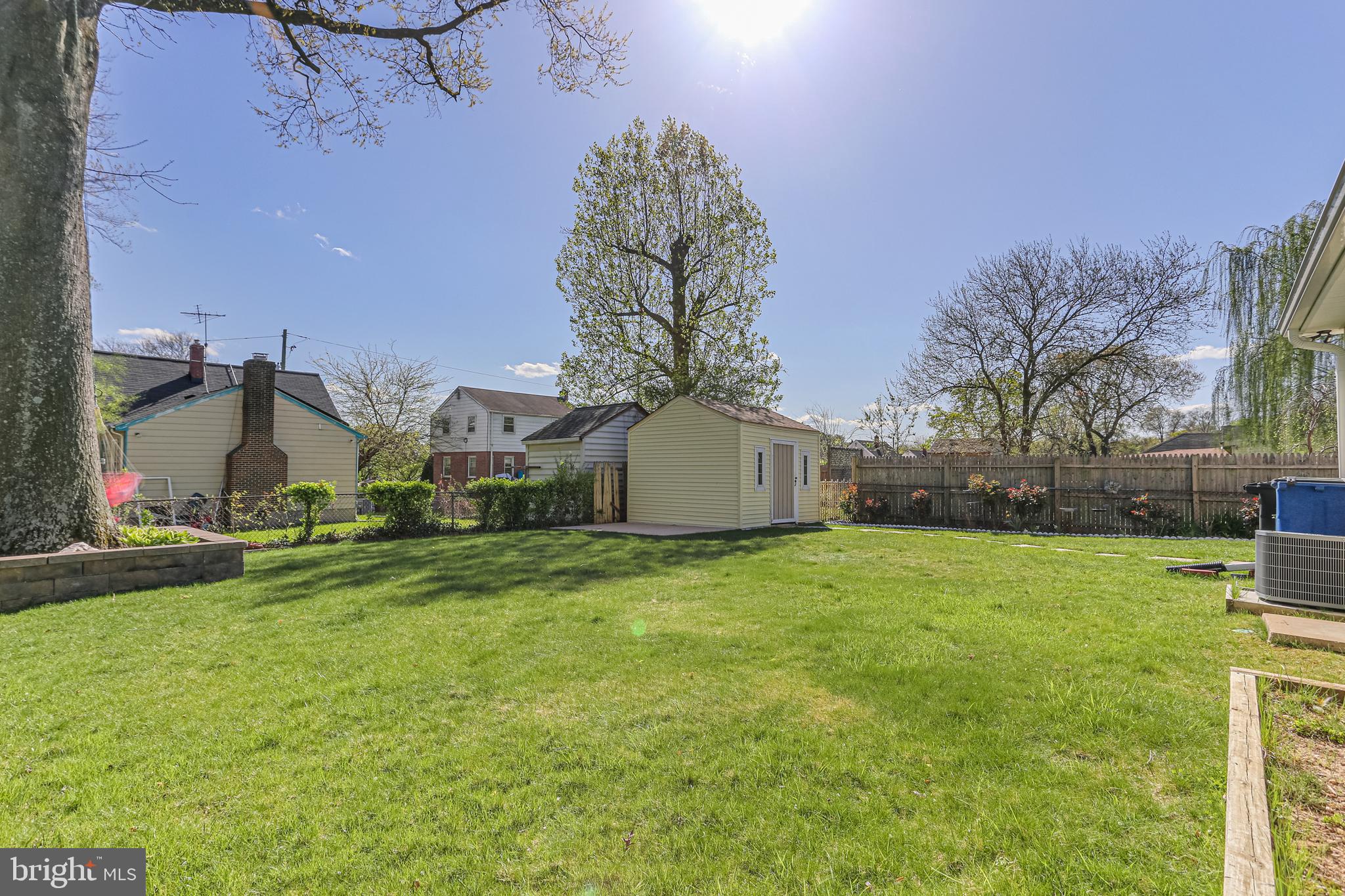 OAKVIEW - Residential