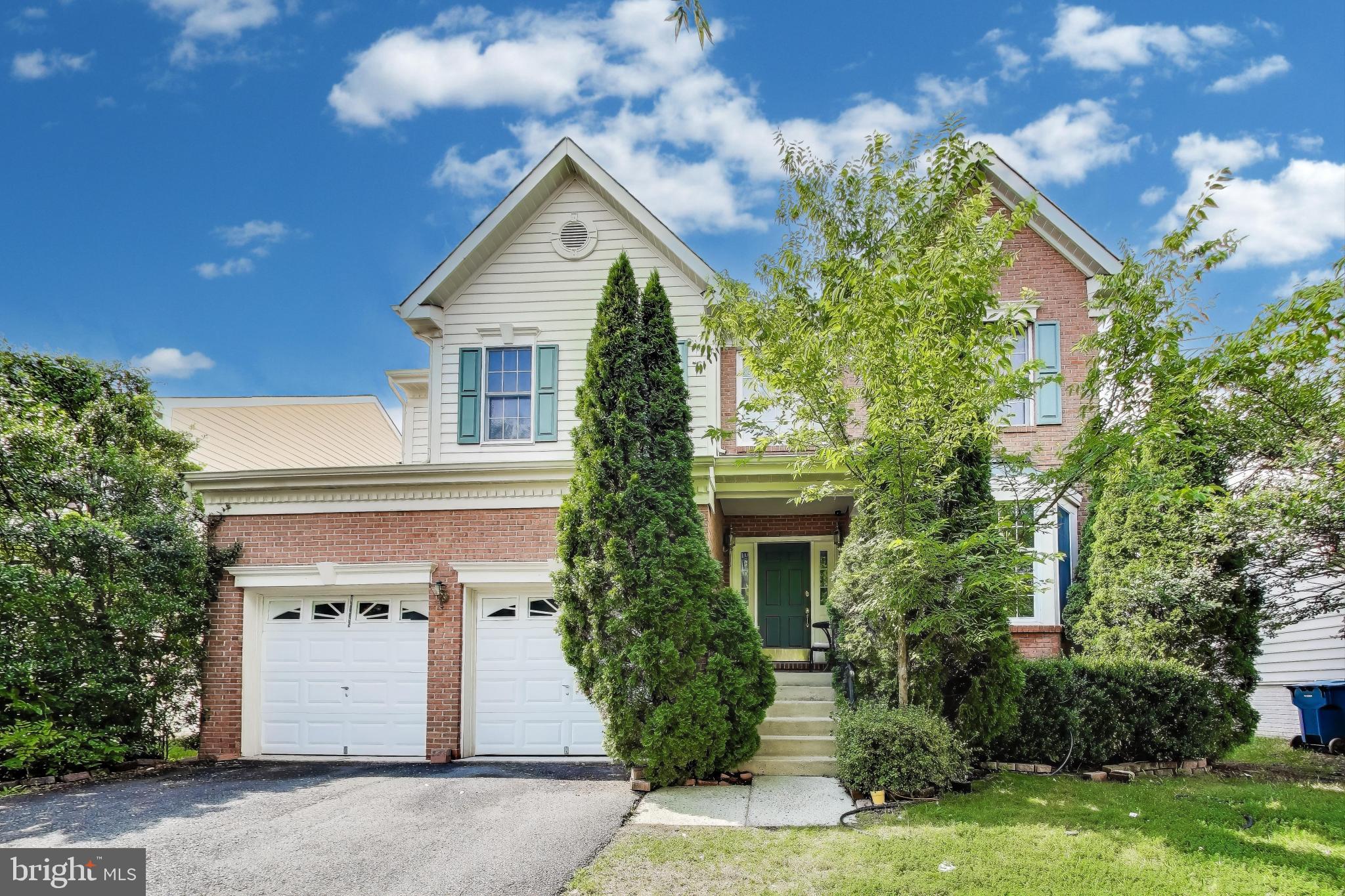 SOUTH RIDING - Residential